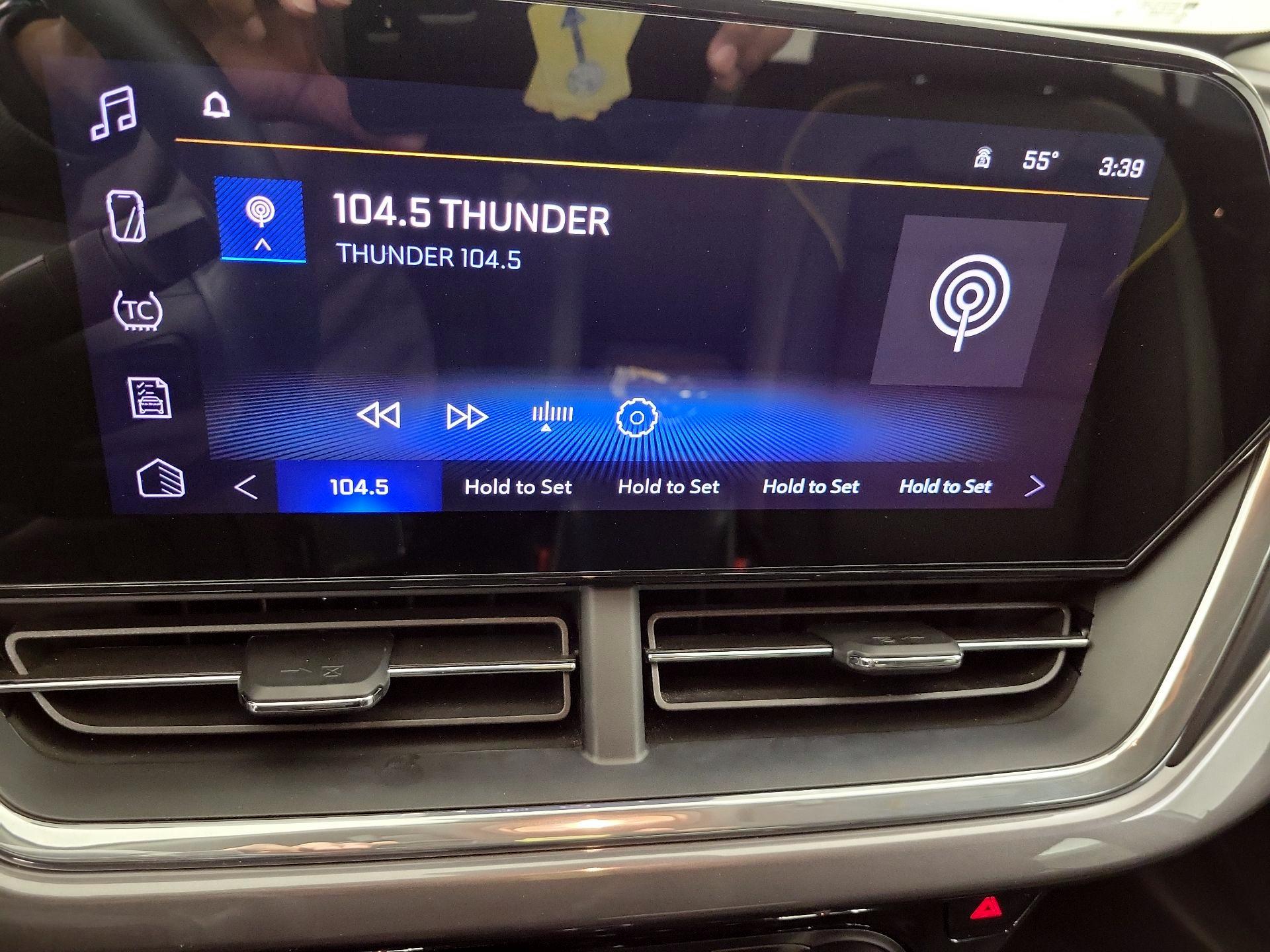 Thumbnail: 2025 Chevrolet Trax - 15