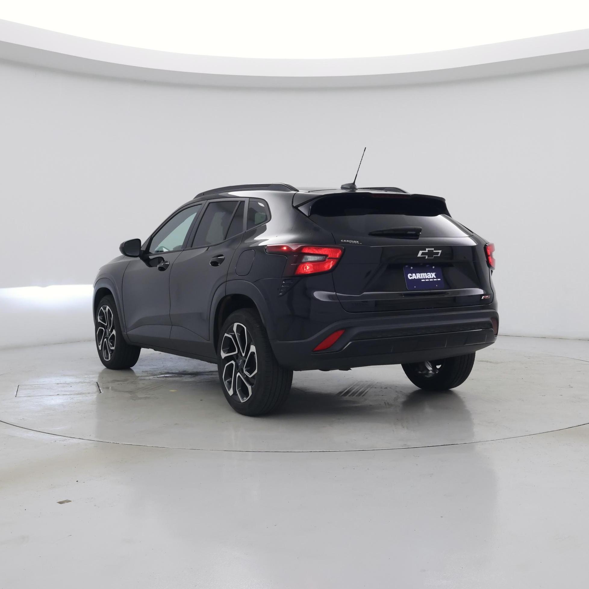 Thumbnail: 2025 Chevrolet Trax - 2
