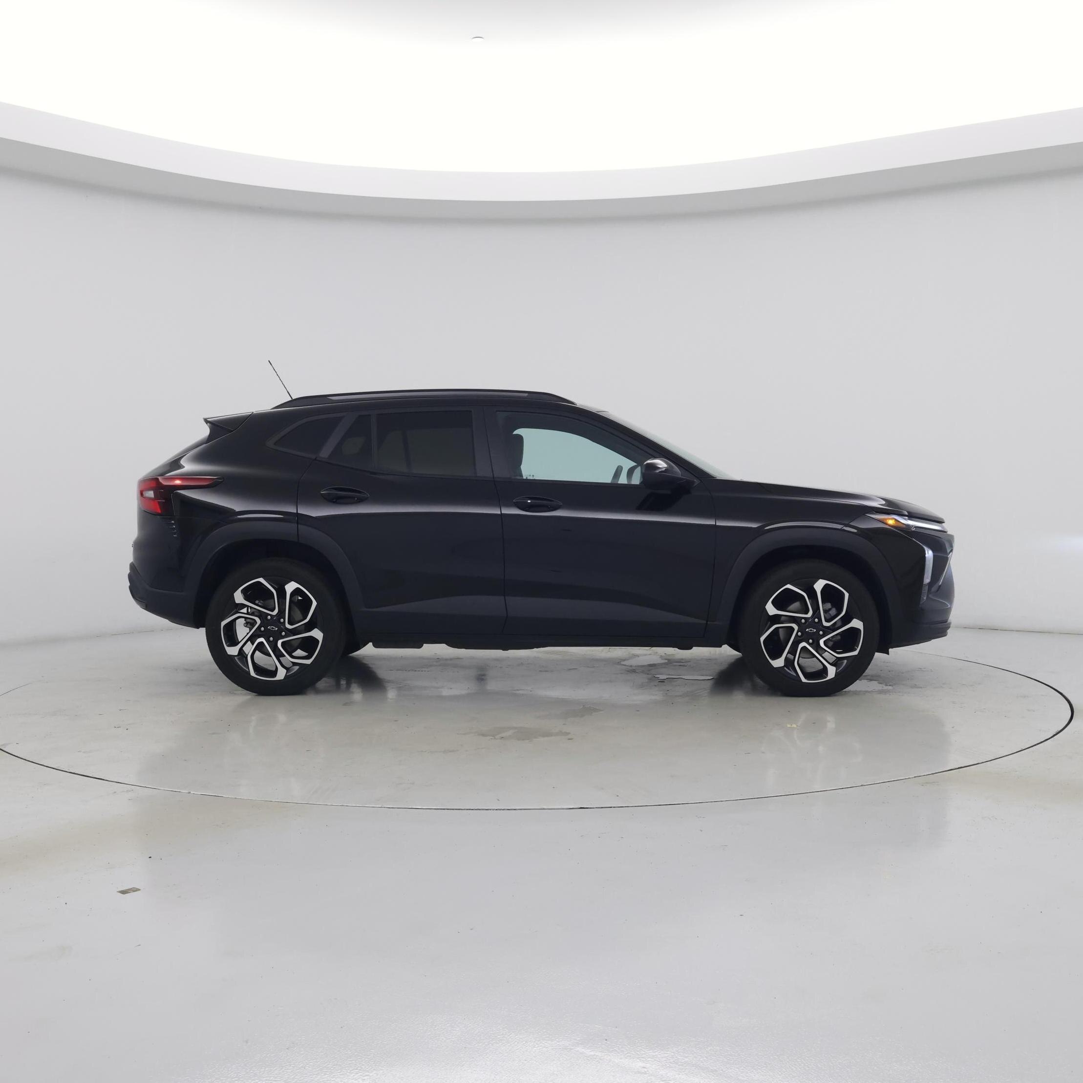 Thumbnail: 2025 Chevrolet Trax - 7