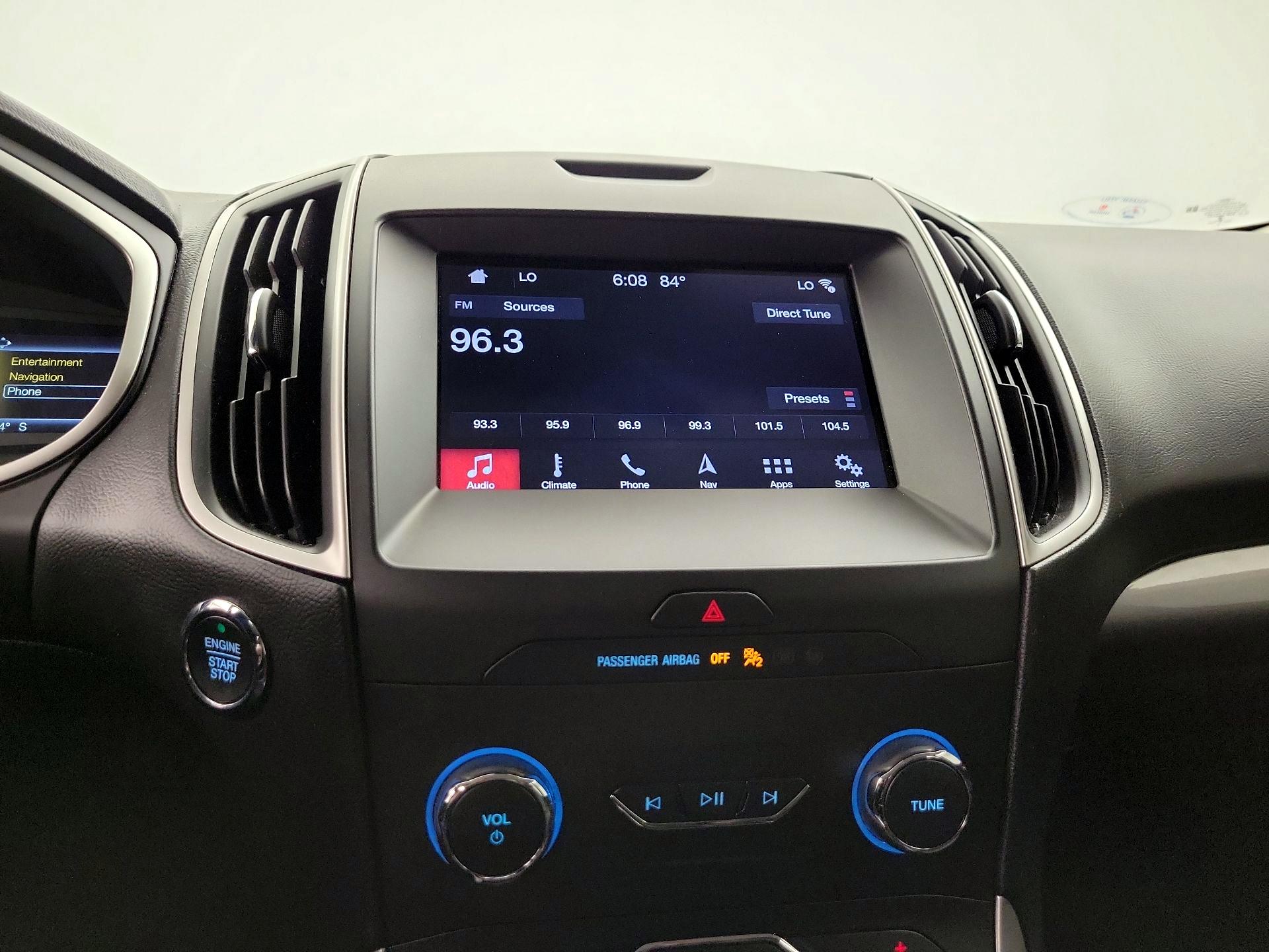 Thumbnail: 2019 Ford Edge - 16