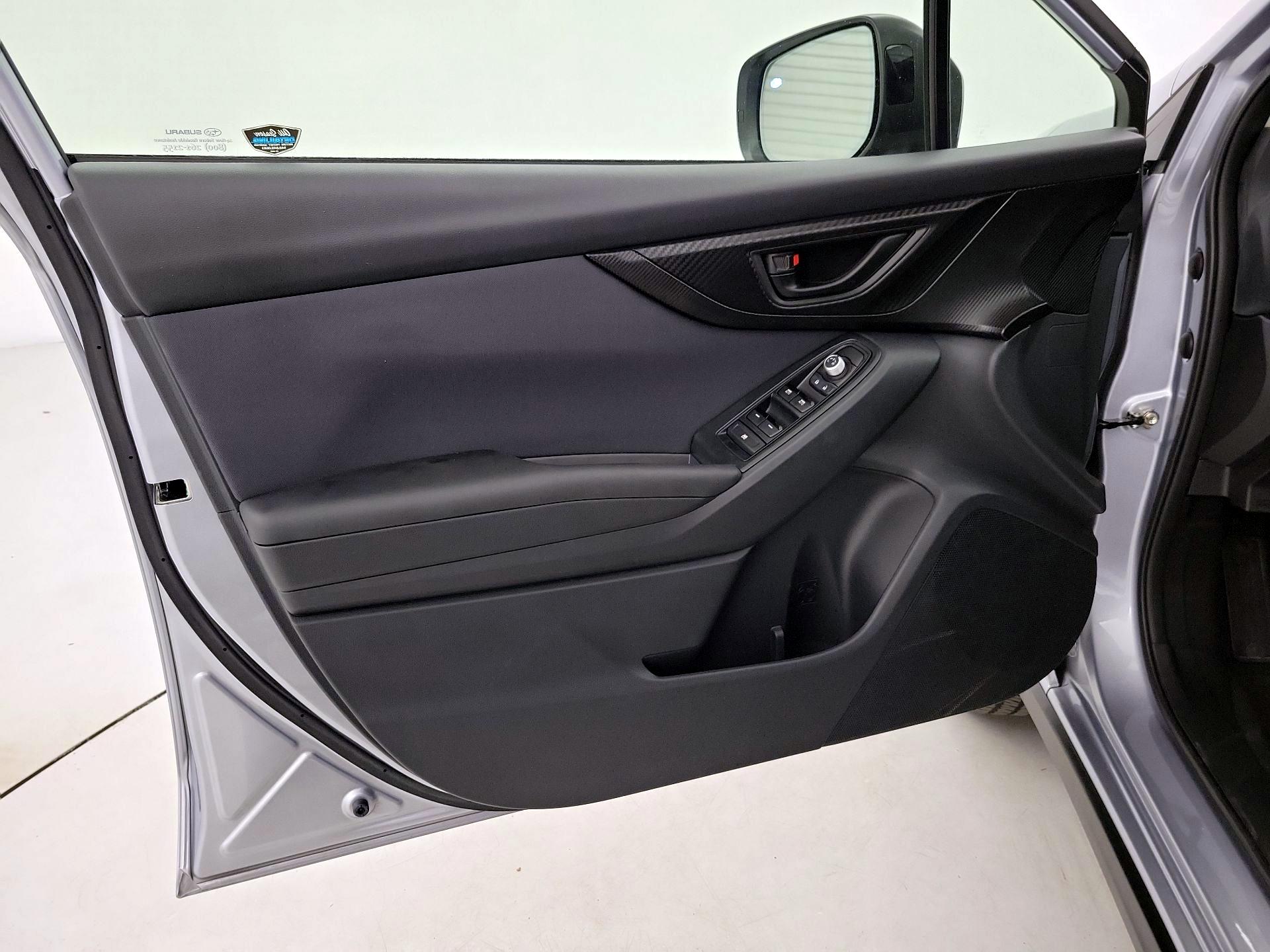 Thumbnail: 2021 Subaru Crosstrek - 12