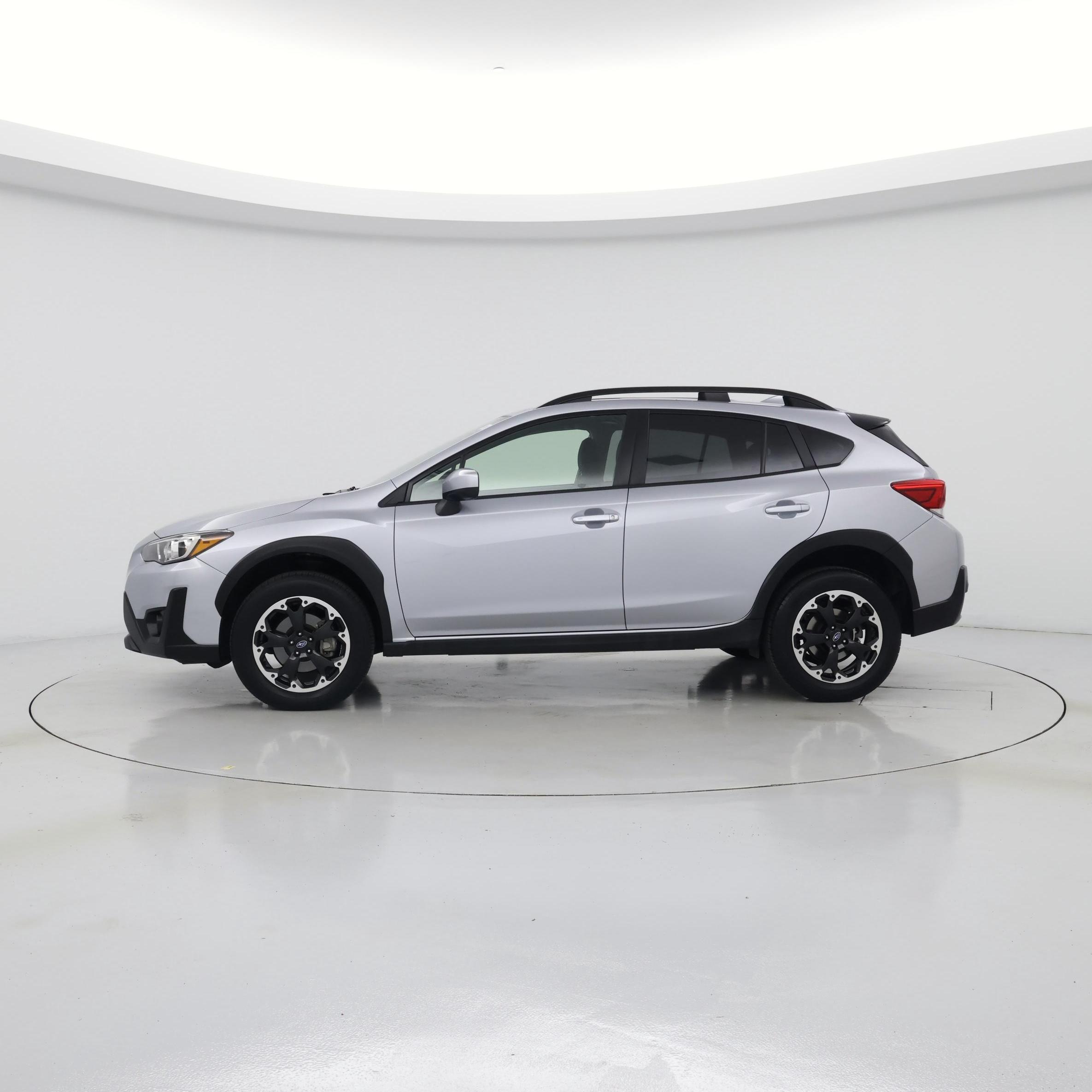 Thumbnail: 2021 Subaru Crosstrek - 3