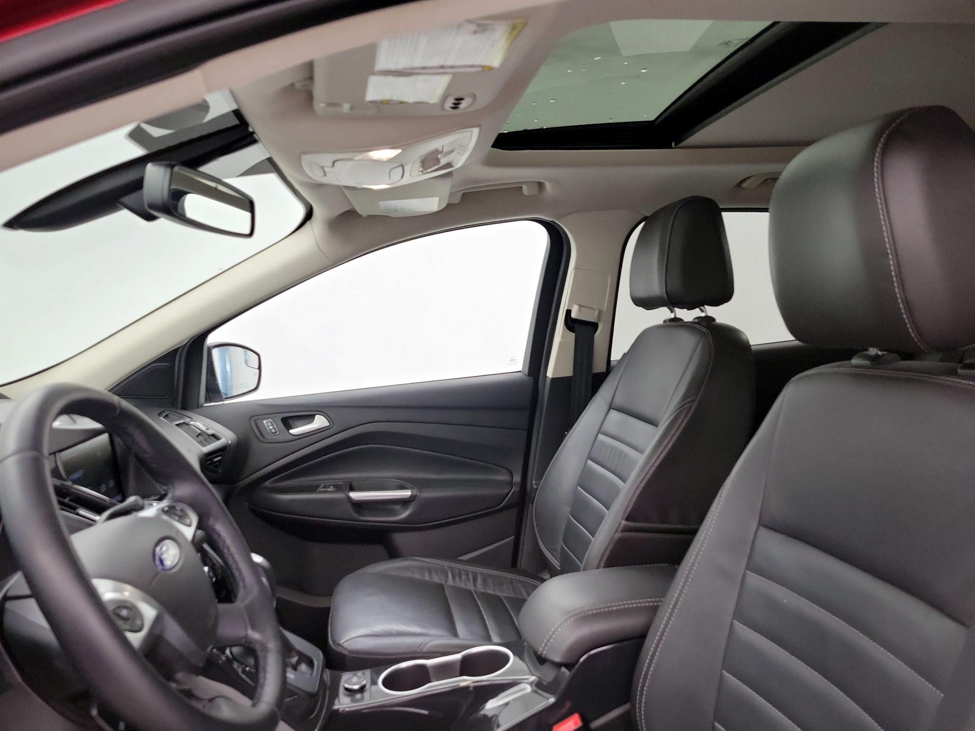 Thumbnail: 2015 Ford Escape - 19