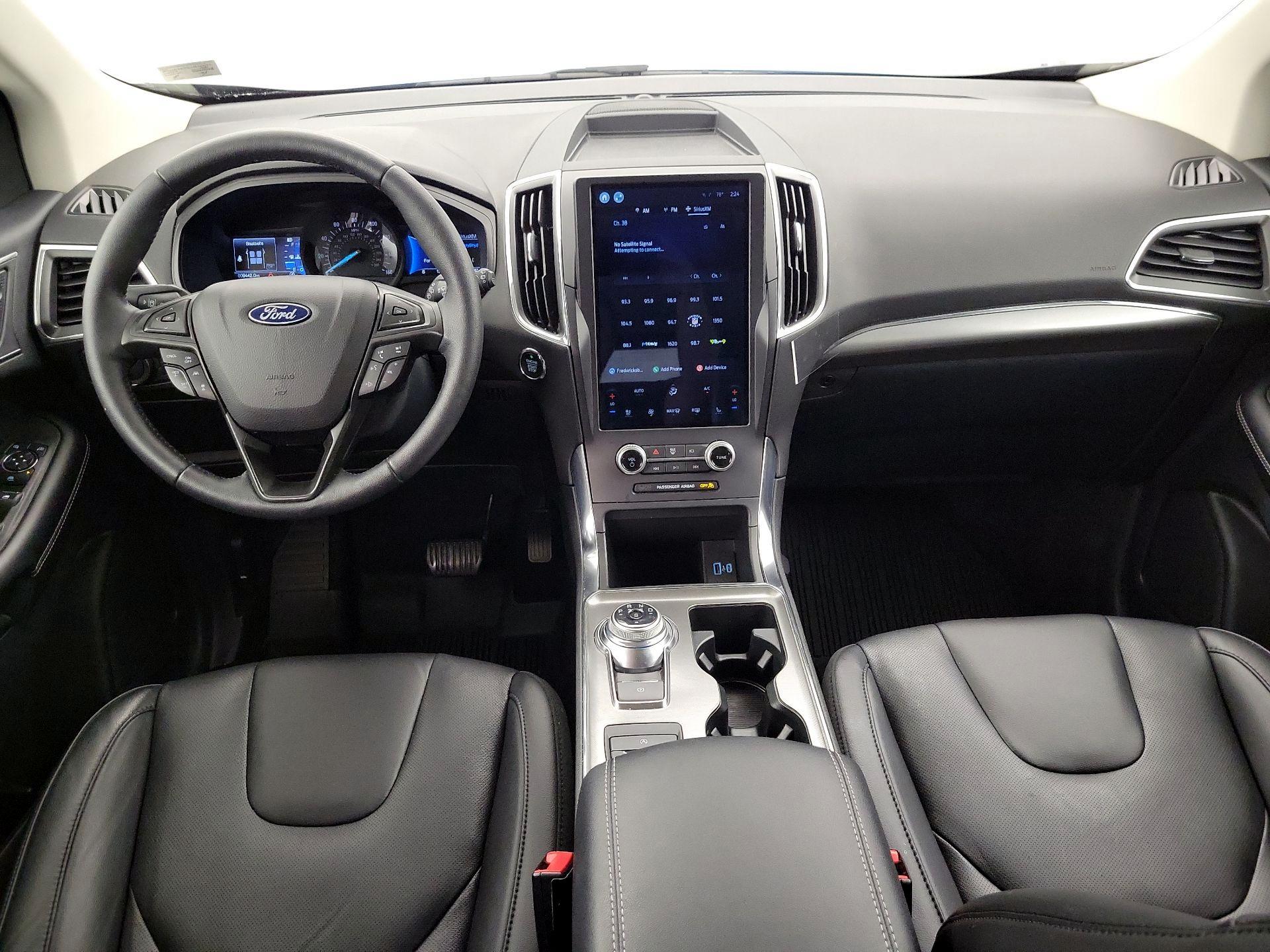 Thumbnail: 2022 Ford Edge - 9