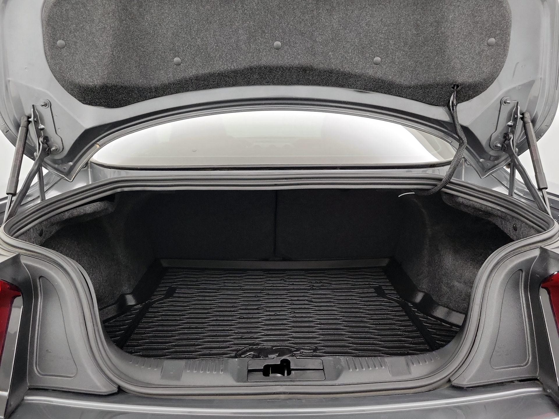 Thumbnail: 2022 Ford Mustang - 20