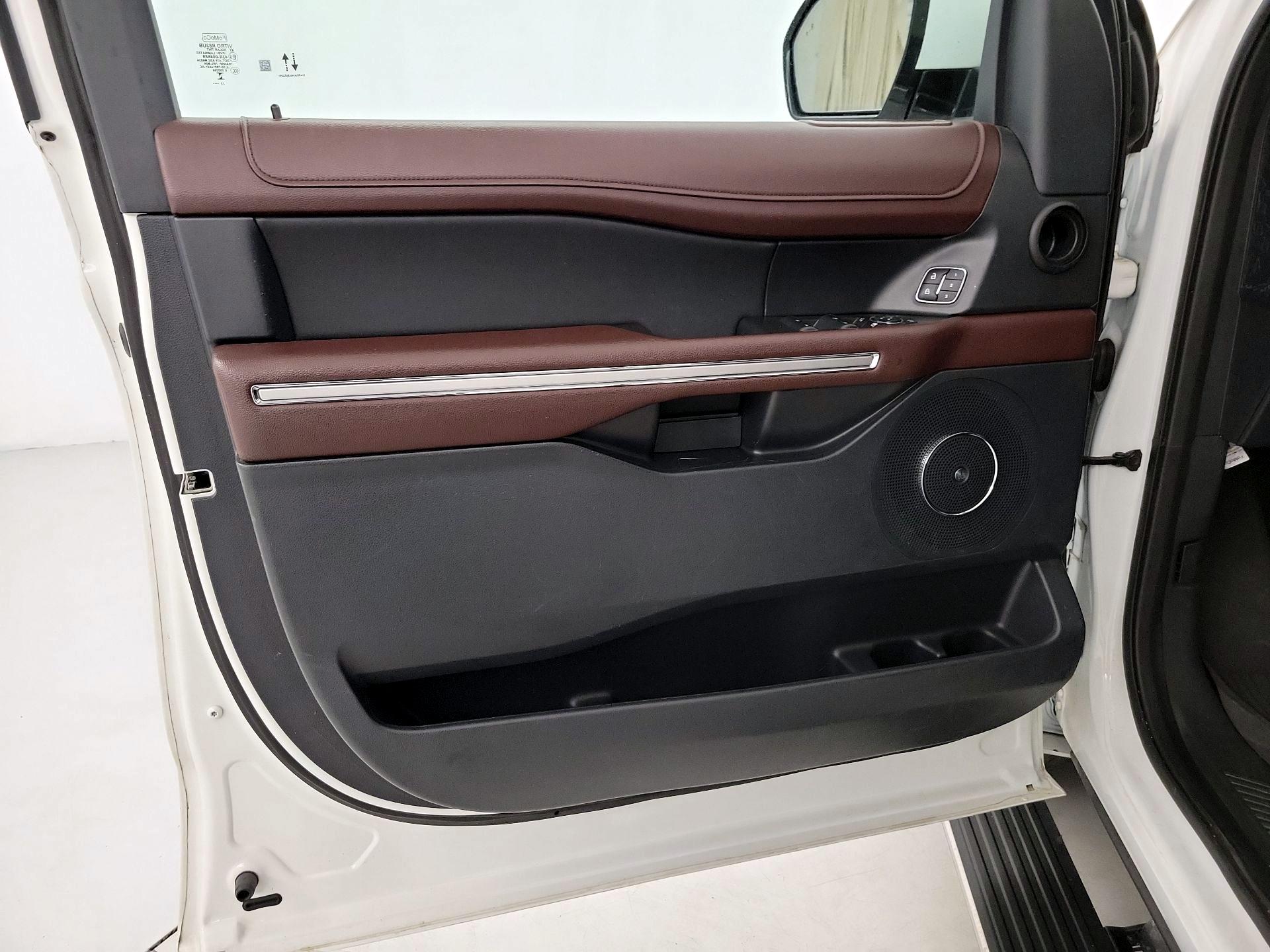 Thumbnail: 2024 Ford Expedition - 12