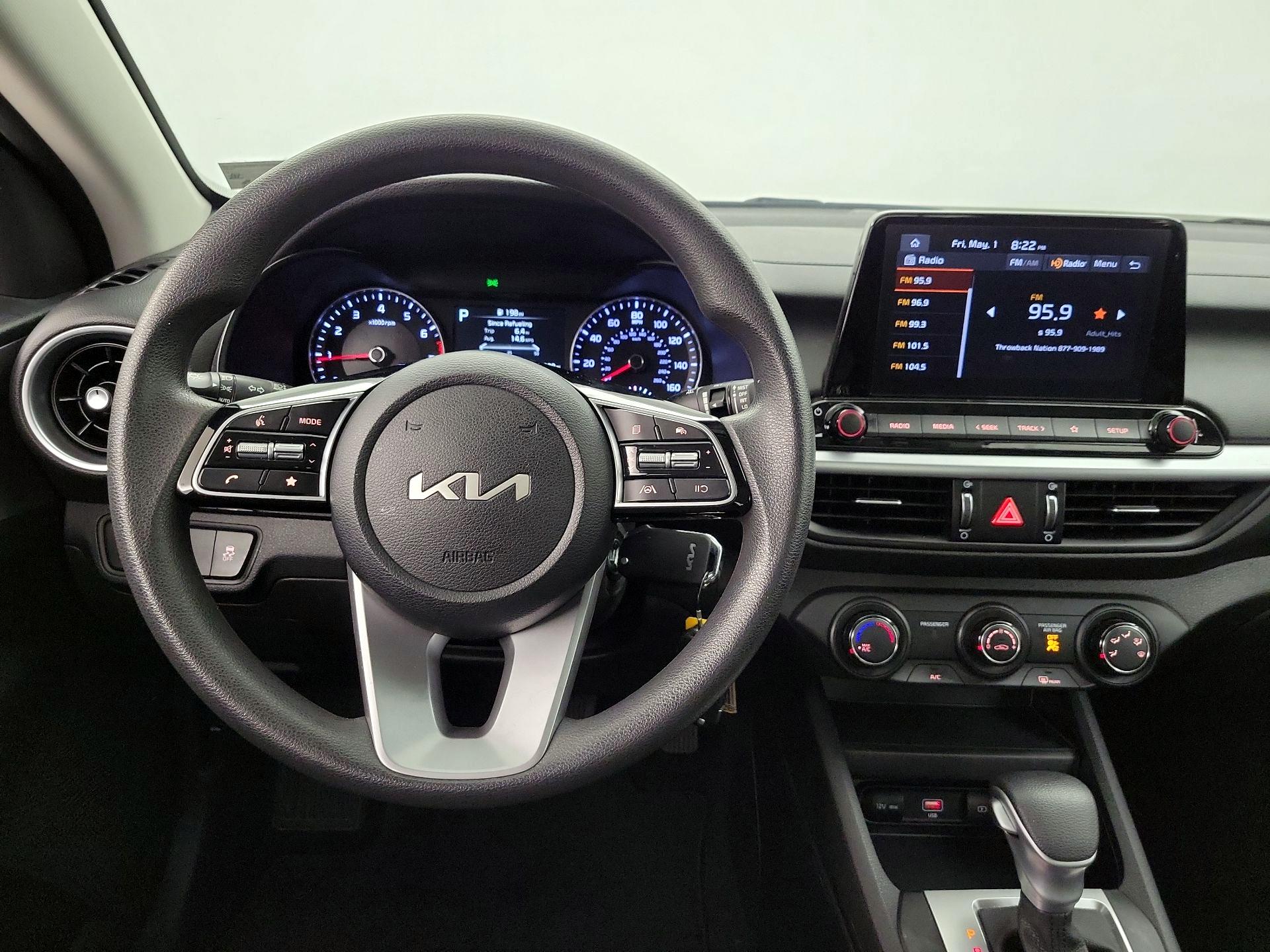 Thumbnail: 2024 Kia Forte - 10