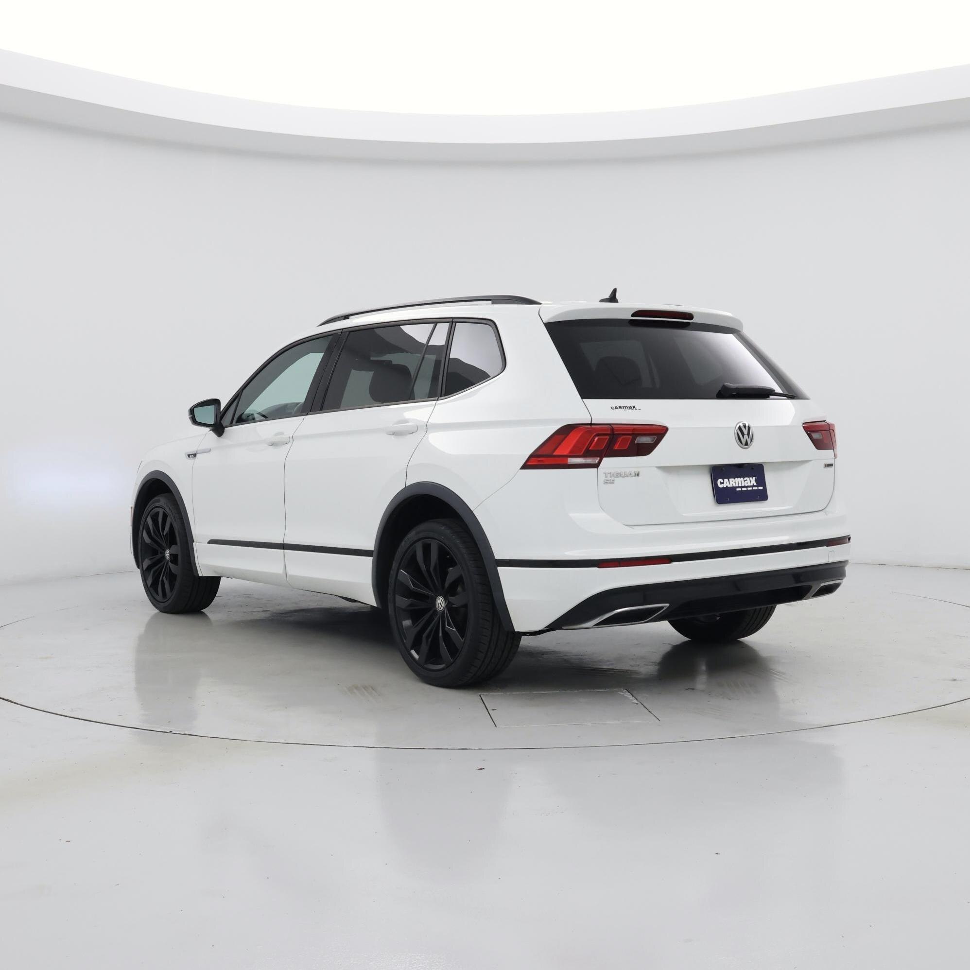 Thumbnail: 2020 Volkswagen Tiguan - 2