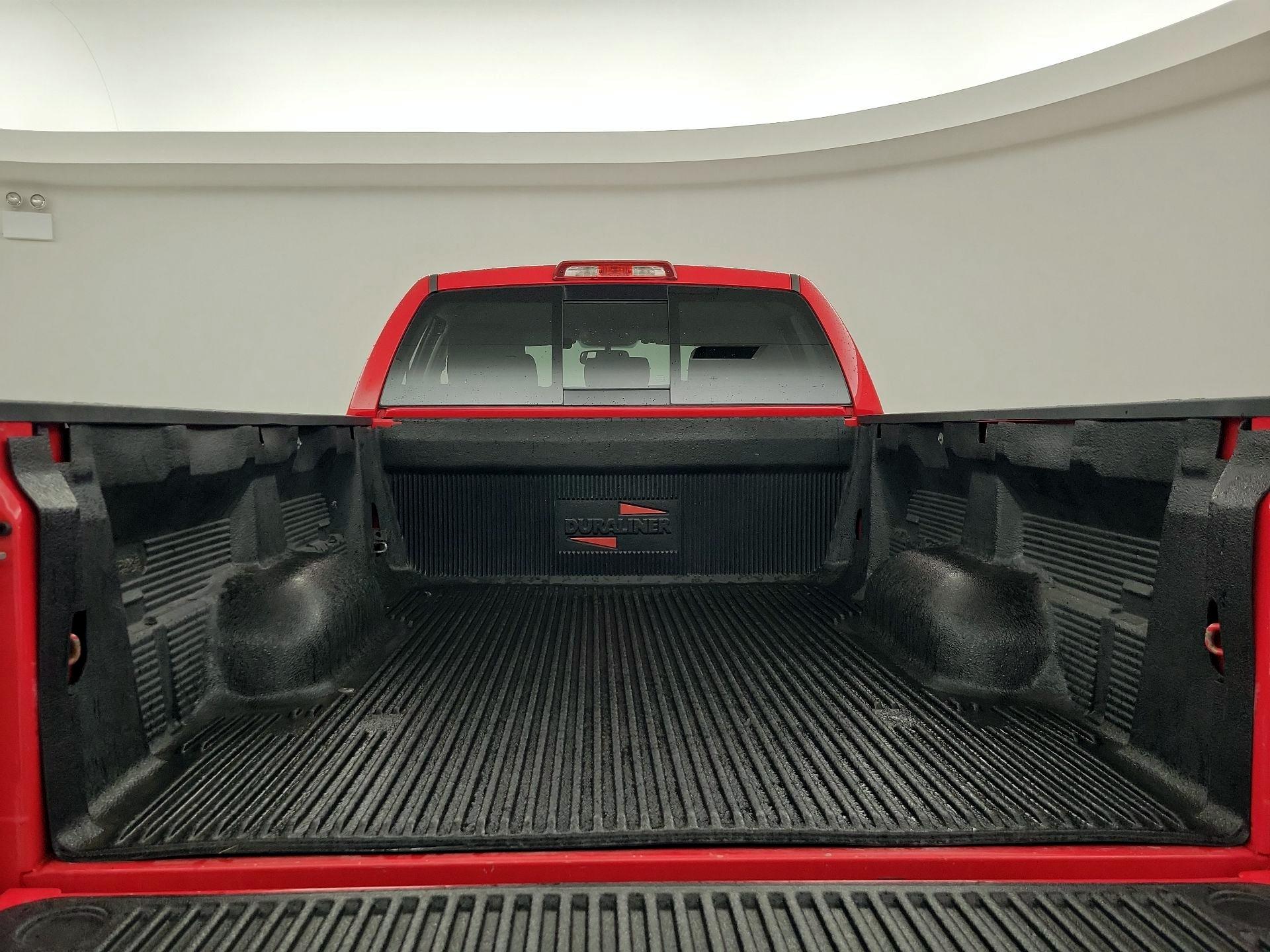 Thumbnail: 2015 Toyota Tundra - 20