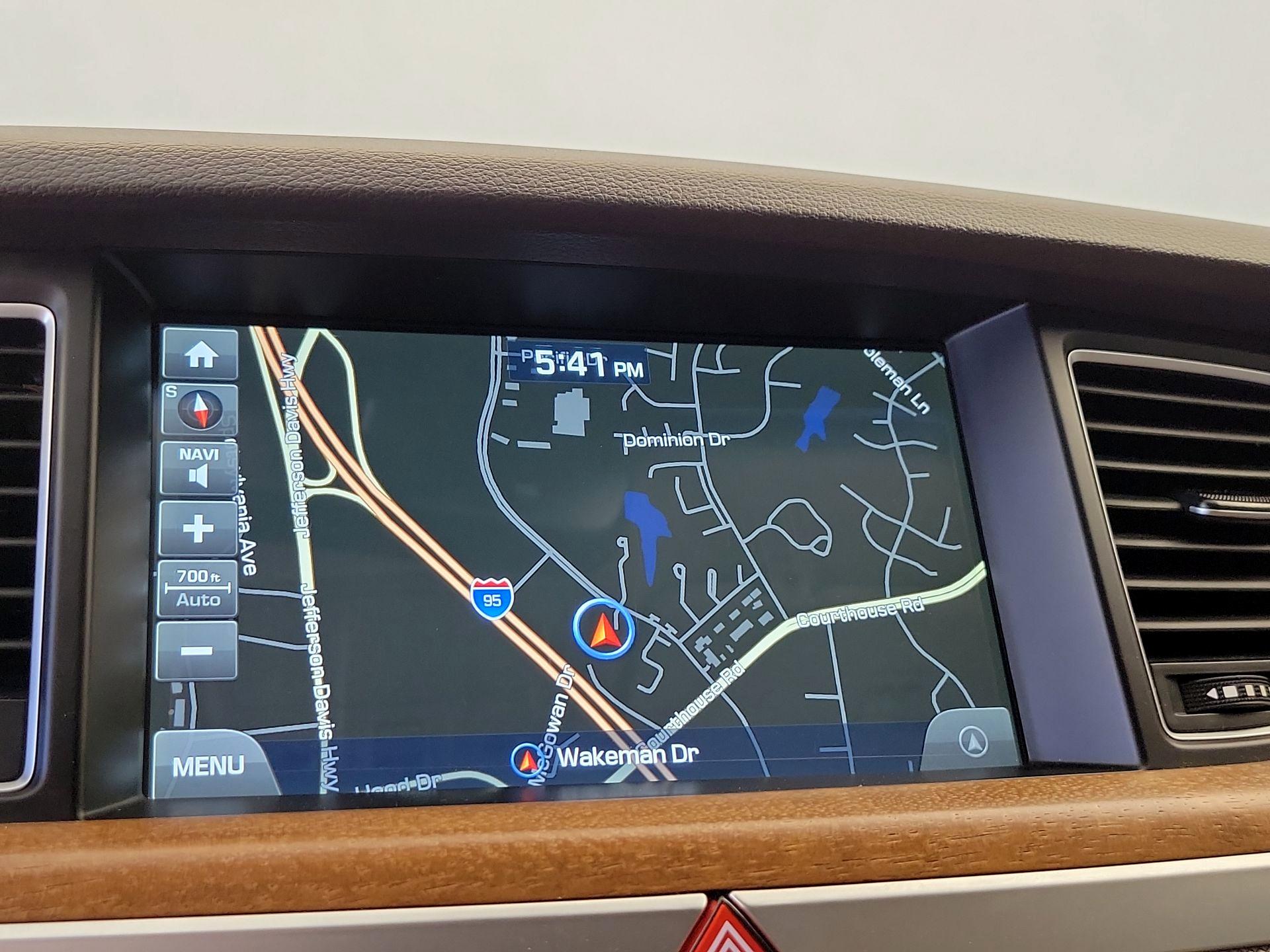 Thumbnail: 2018 Genesis G80 - 14