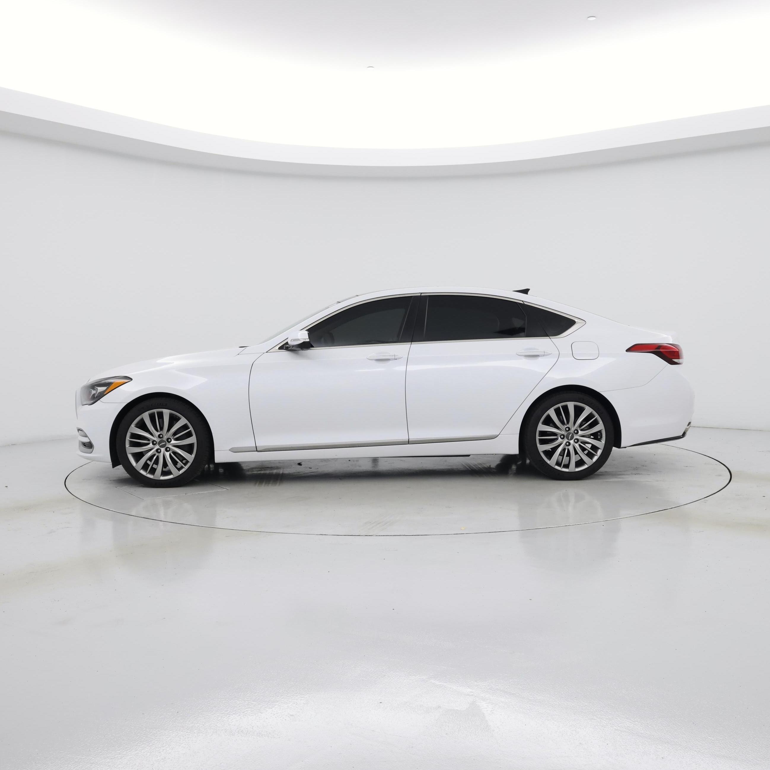 Thumbnail: 2018 Genesis G80 - 3