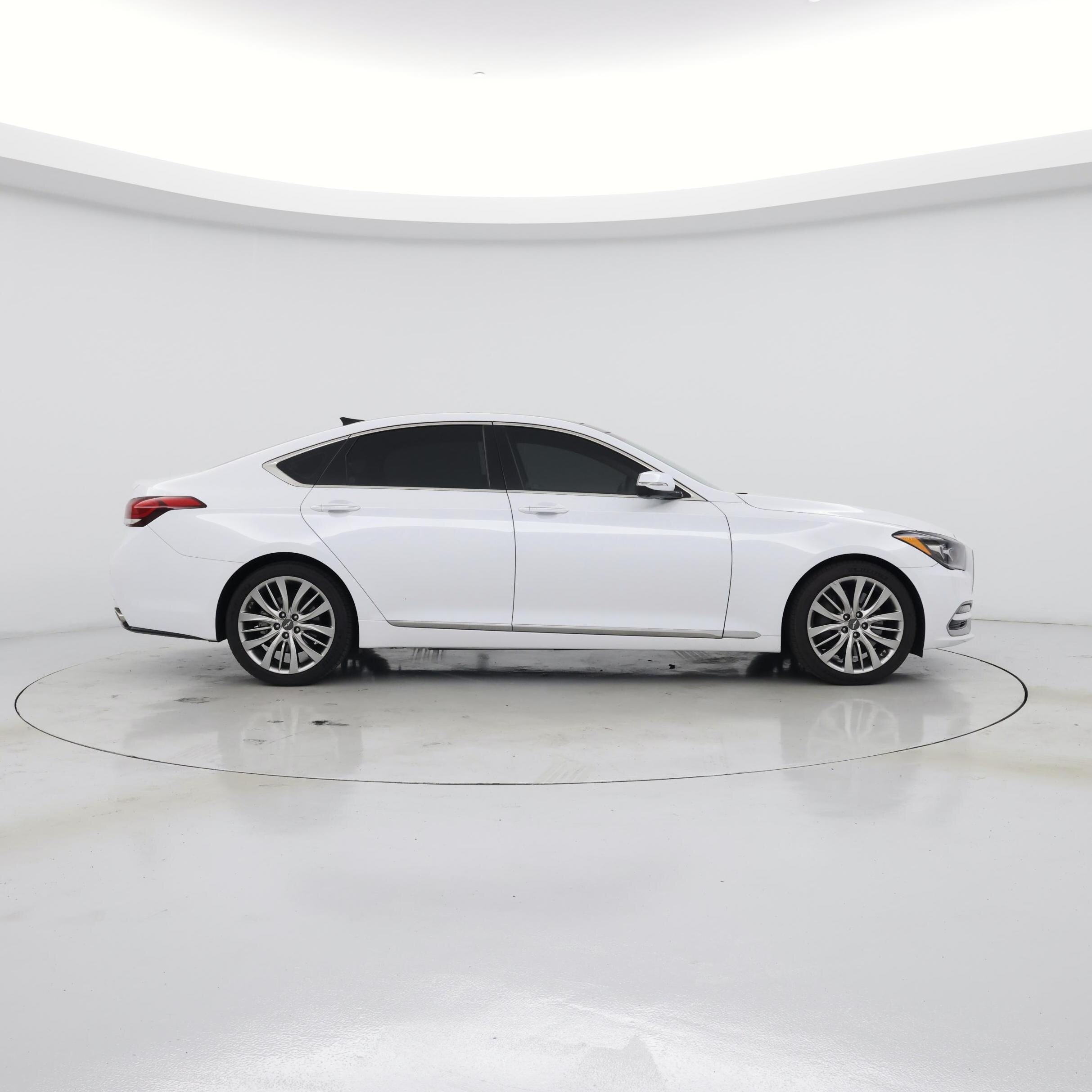Thumbnail: 2018 Genesis G80 - 7