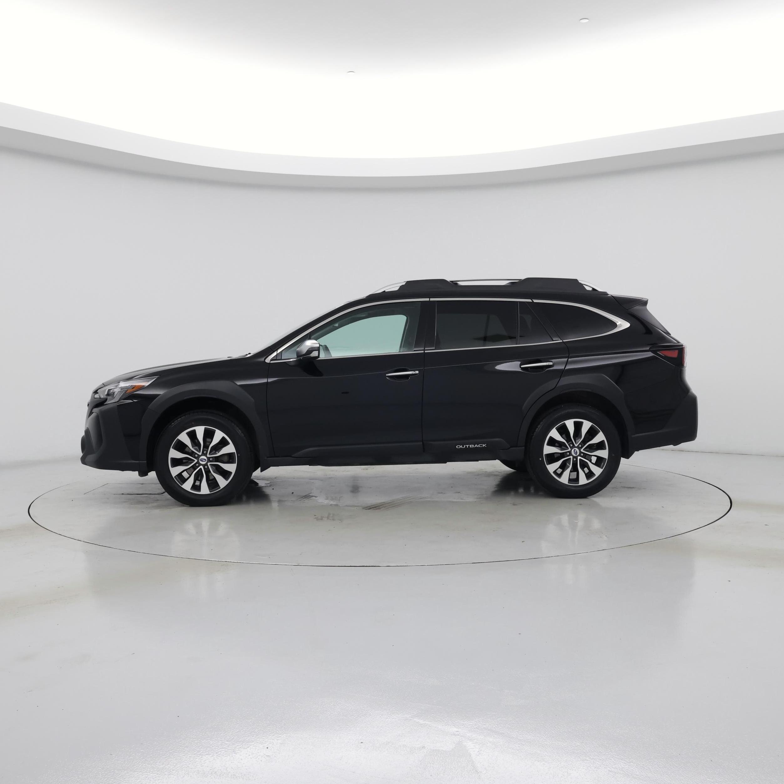Thumbnail: 2025 Subaru Outback - 3