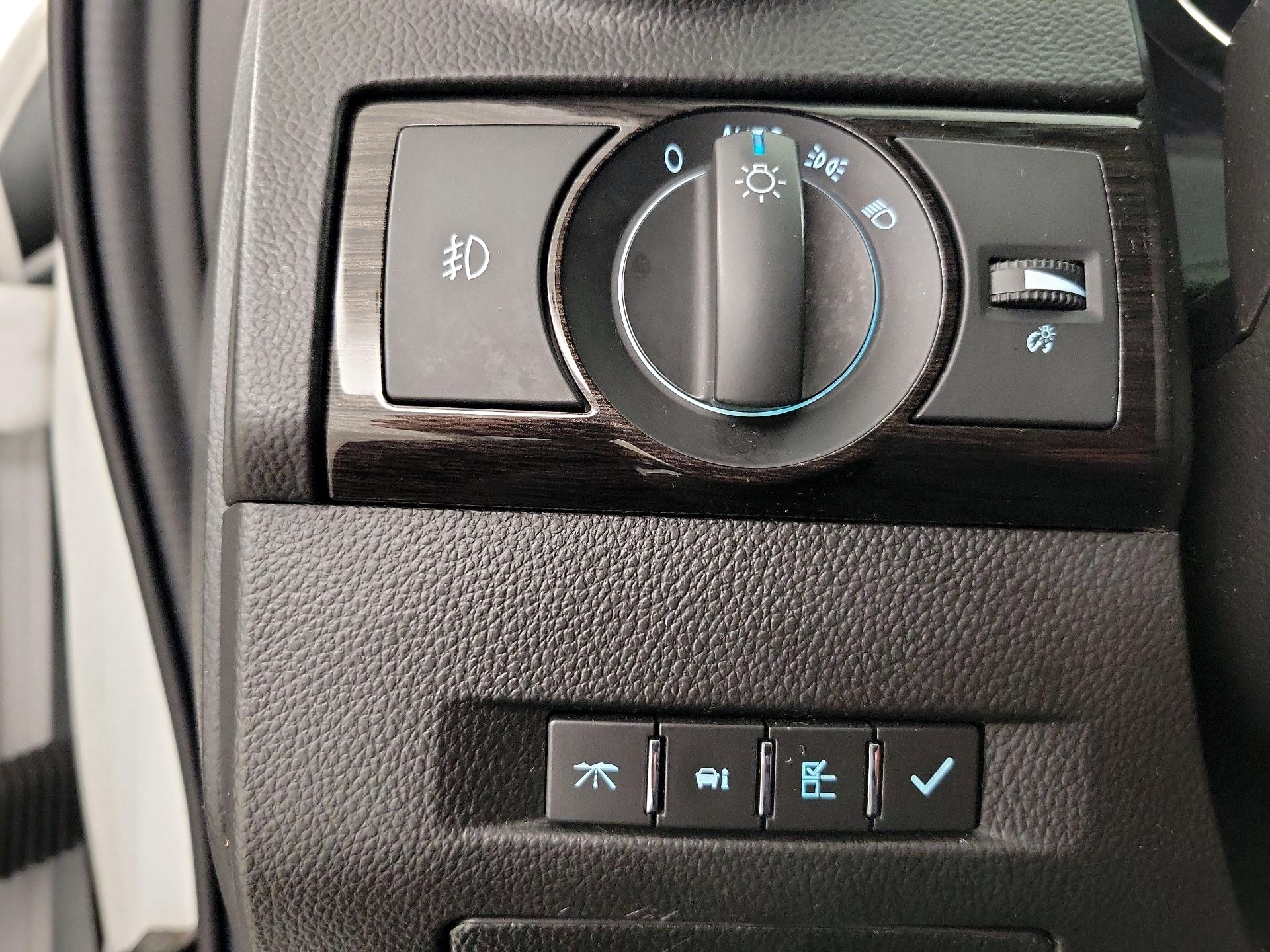 Thumbnail: 2015 Chevrolet Captiva Sport - 13