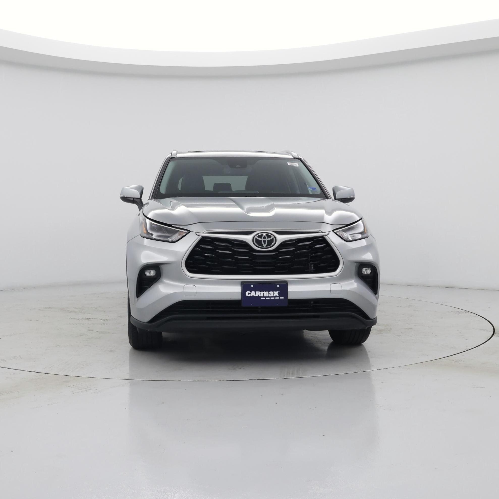 Thumbnail: 2023 Toyota Highlander - 5