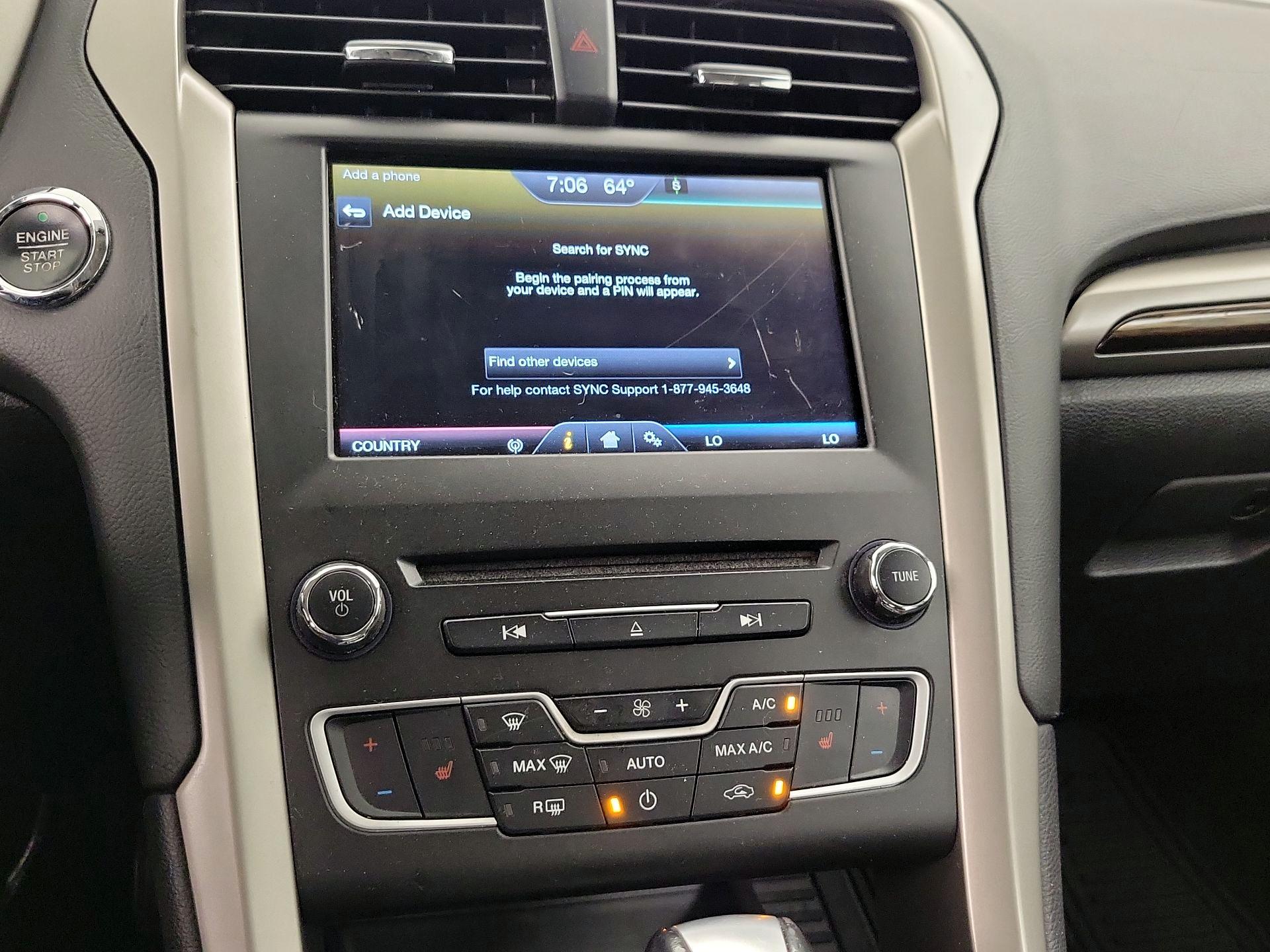 Thumbnail: 2016 Ford Fusion - 16