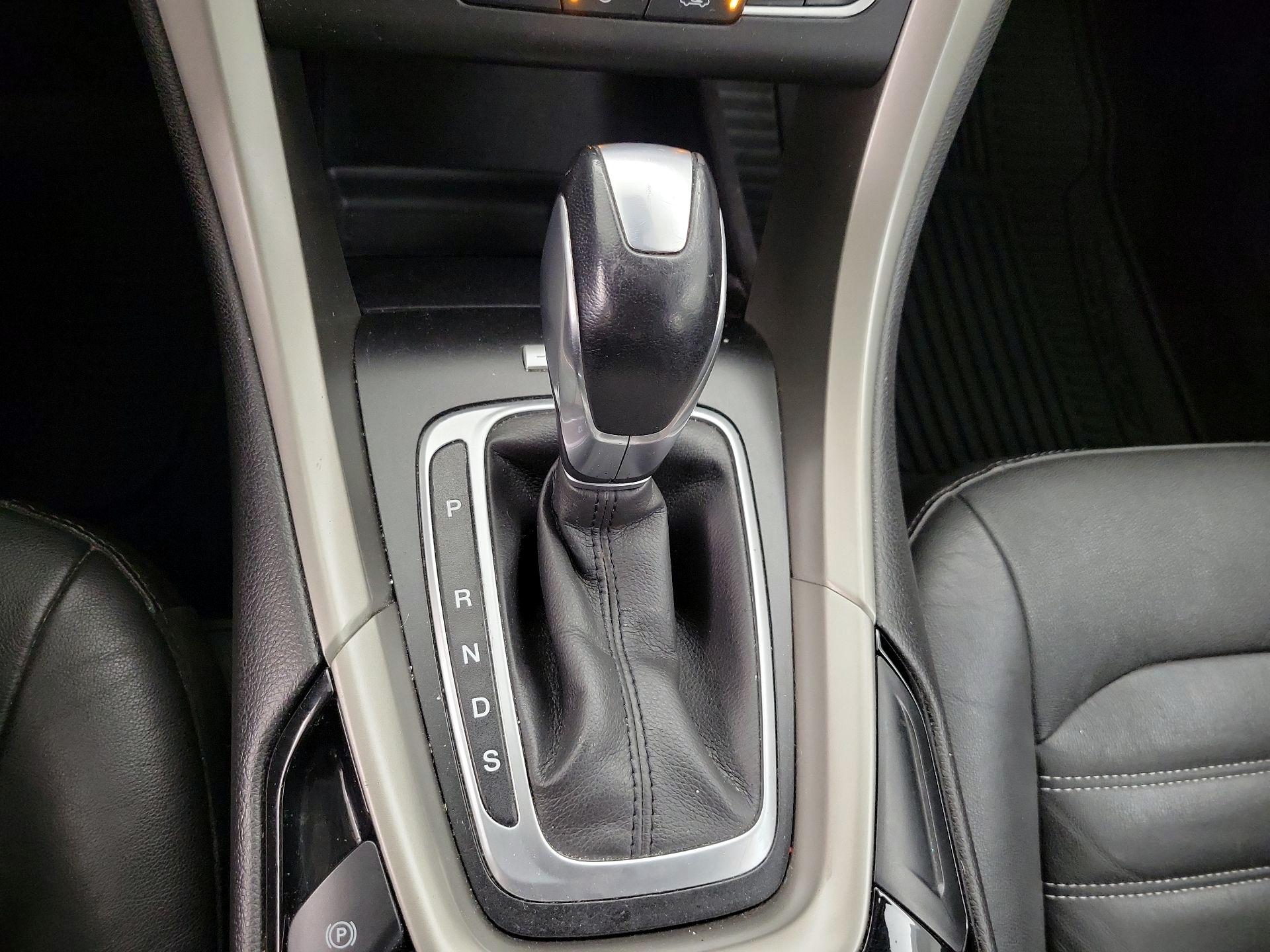 Thumbnail: 2016 Ford Fusion - 18