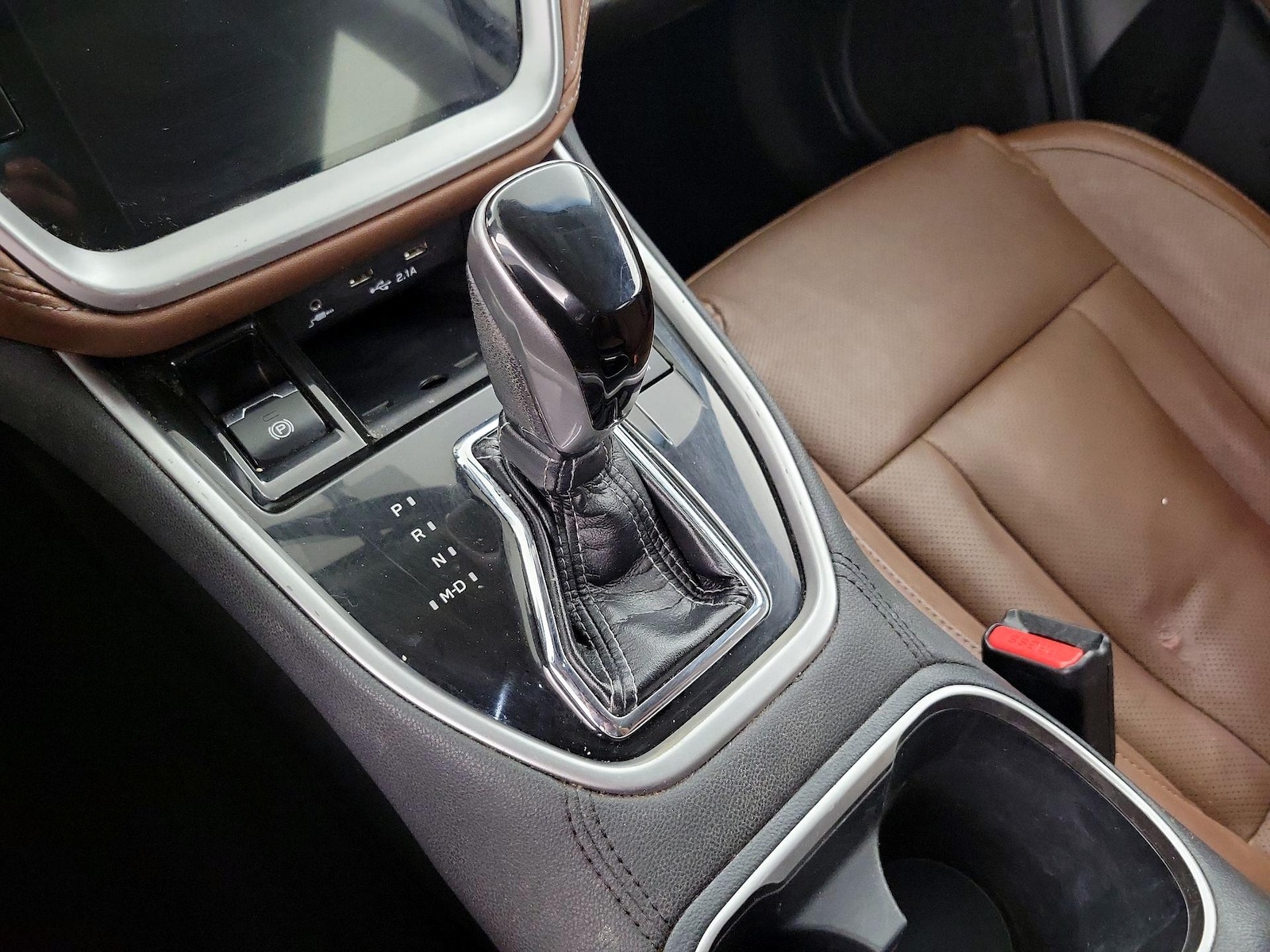 2021 Subaru Outback Touring - Photo 19