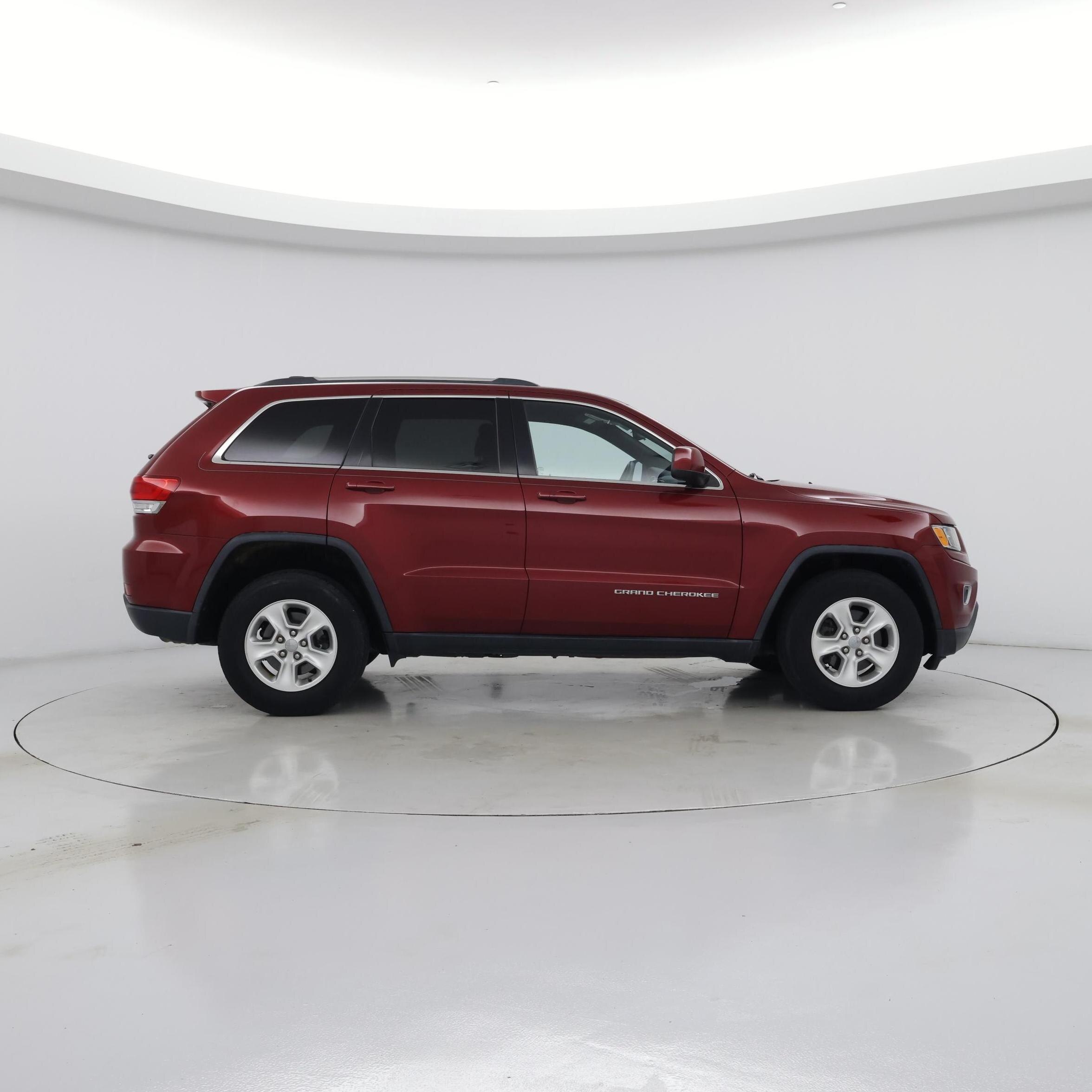 Thumbnail: 2015 Jeep Grand Cherokee - 7