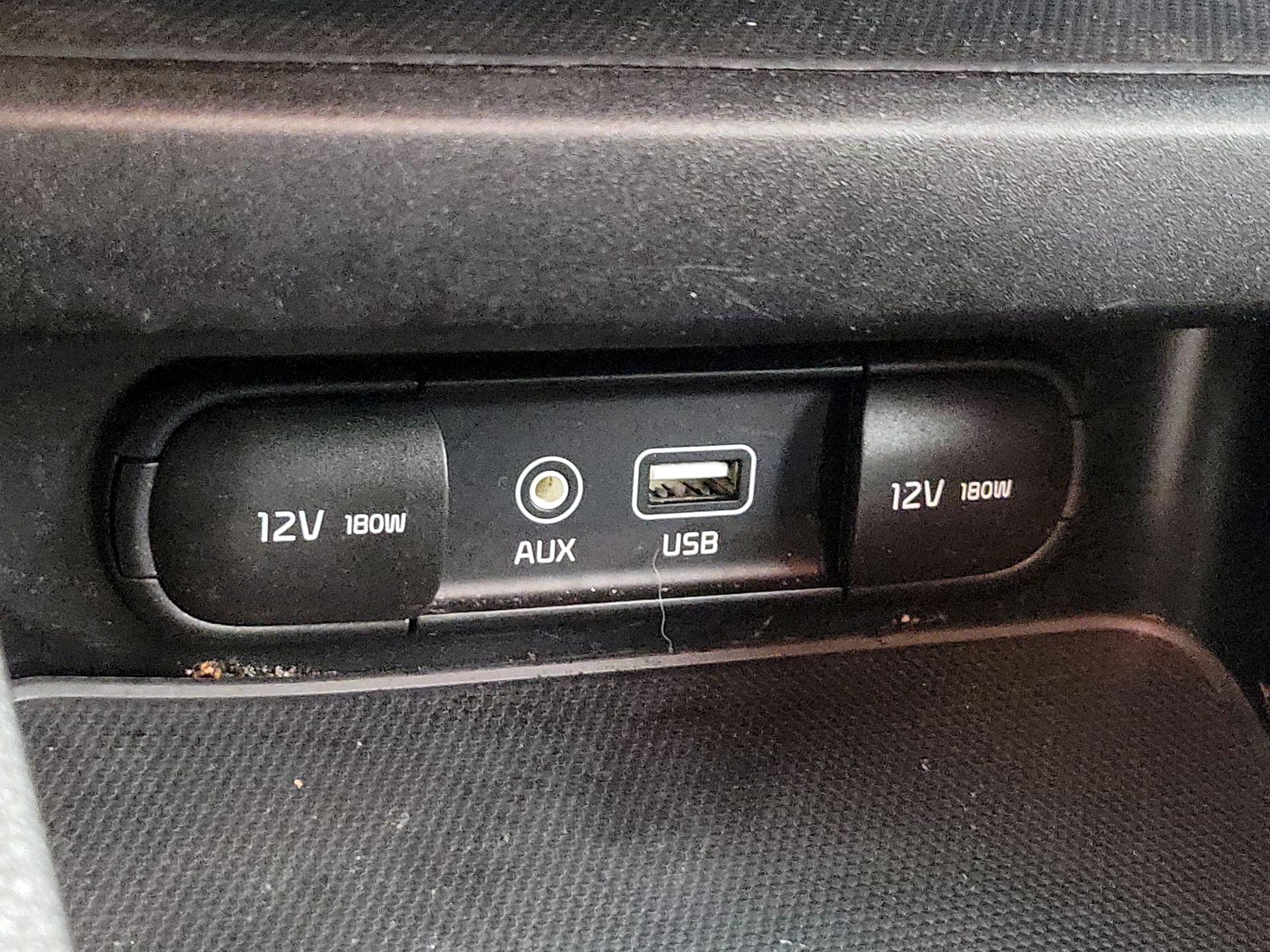 Thumbnail: 2021 Kia Forte - 18