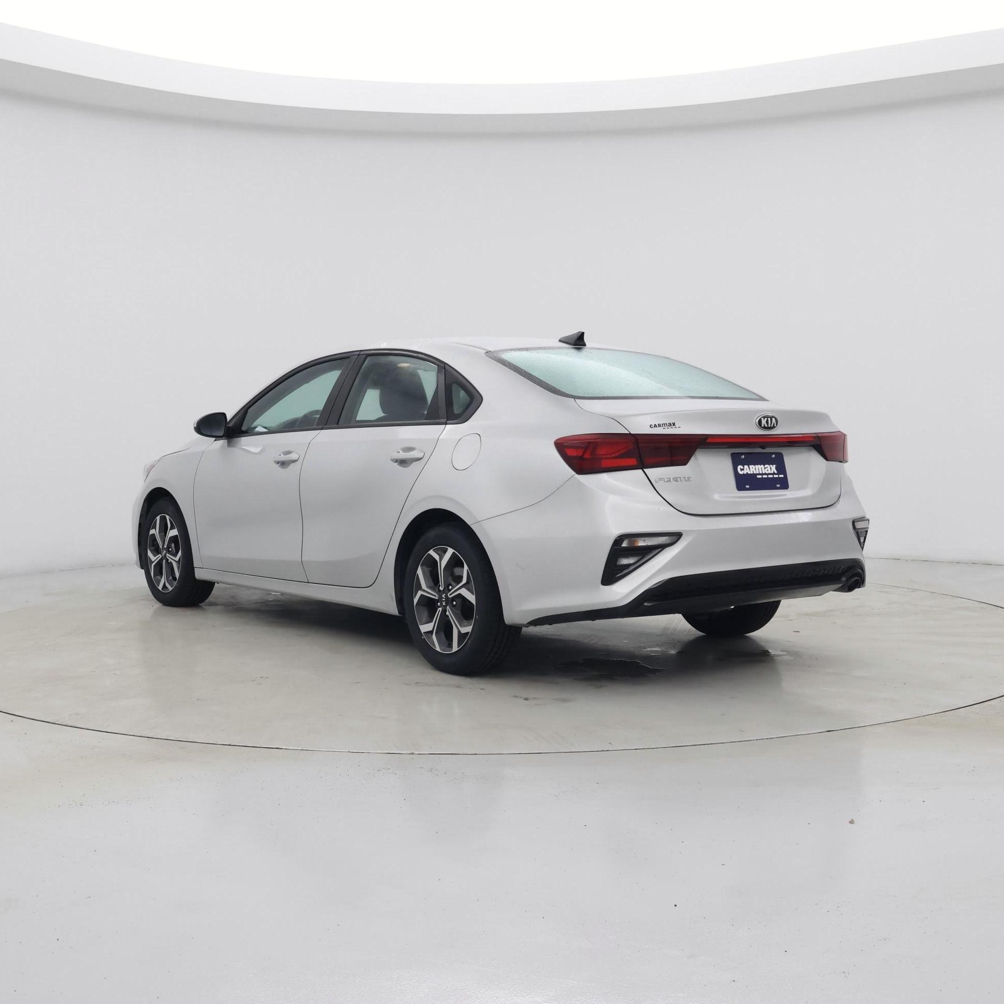 Thumbnail: 2021 Kia Forte - 2