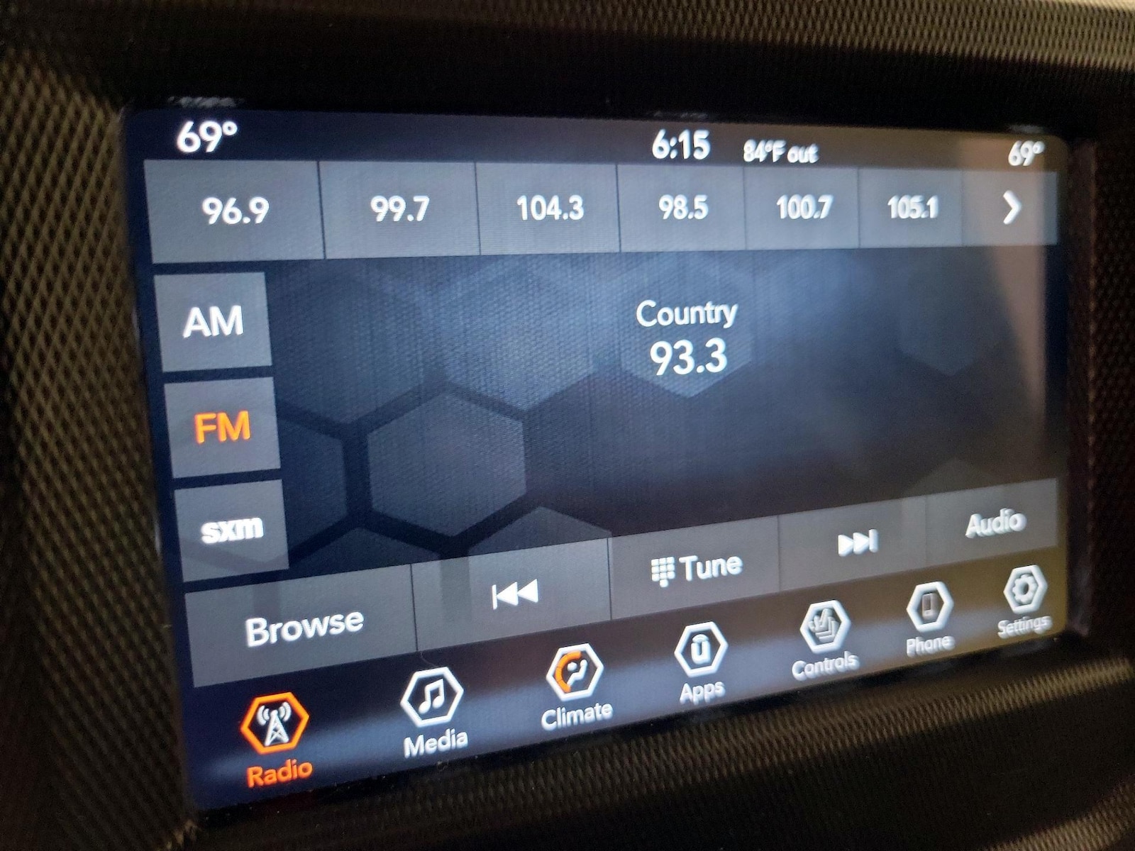 2020 Jeep Wrangler Unlimited Sahara - Photo 16