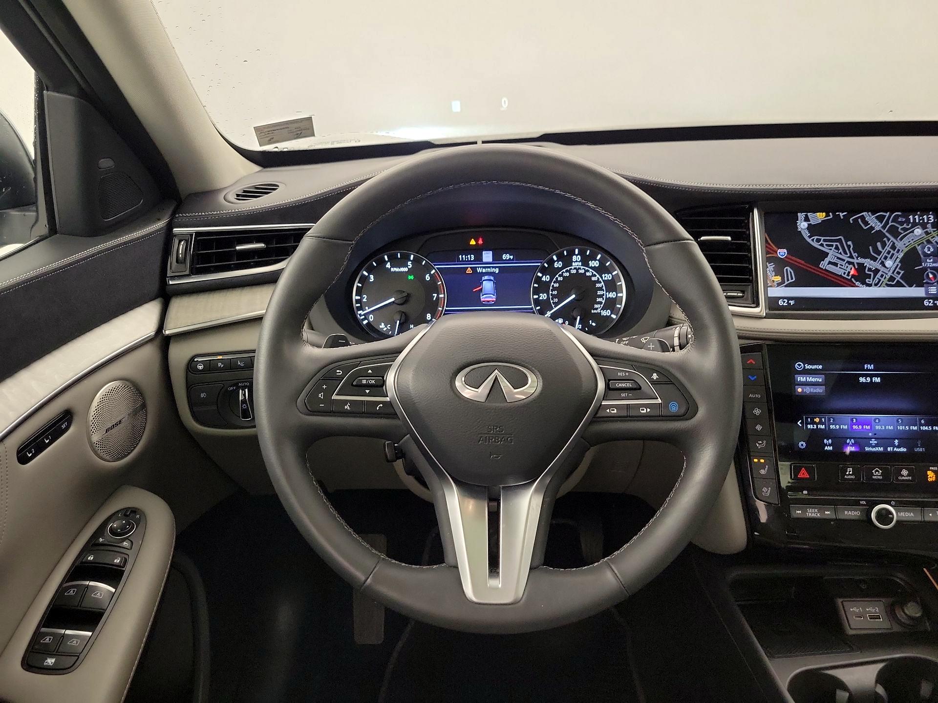Thumbnail: 2023 INFINITI QX50 - 10