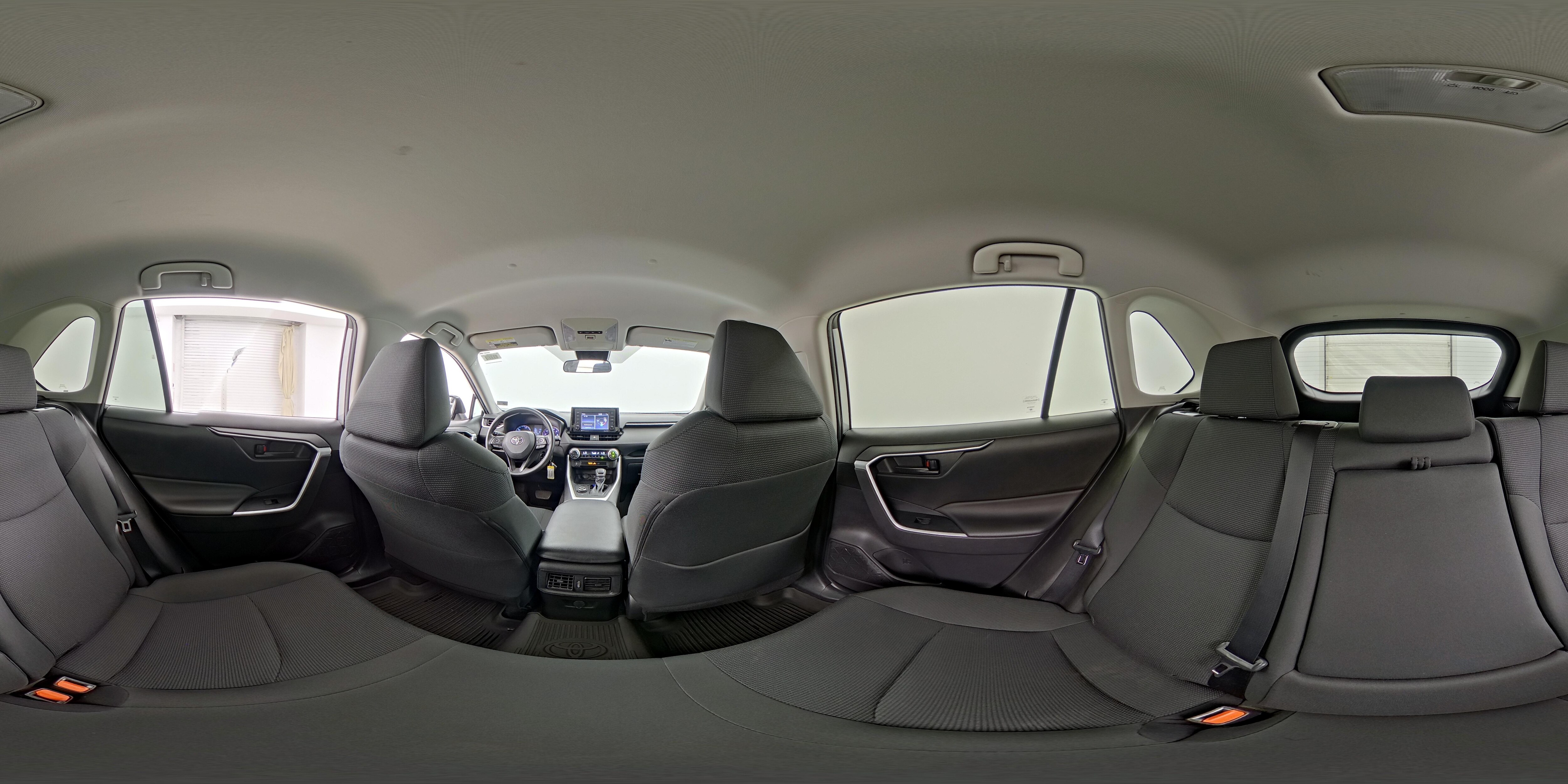 2021 Toyota RAV4 LE - Photo 25