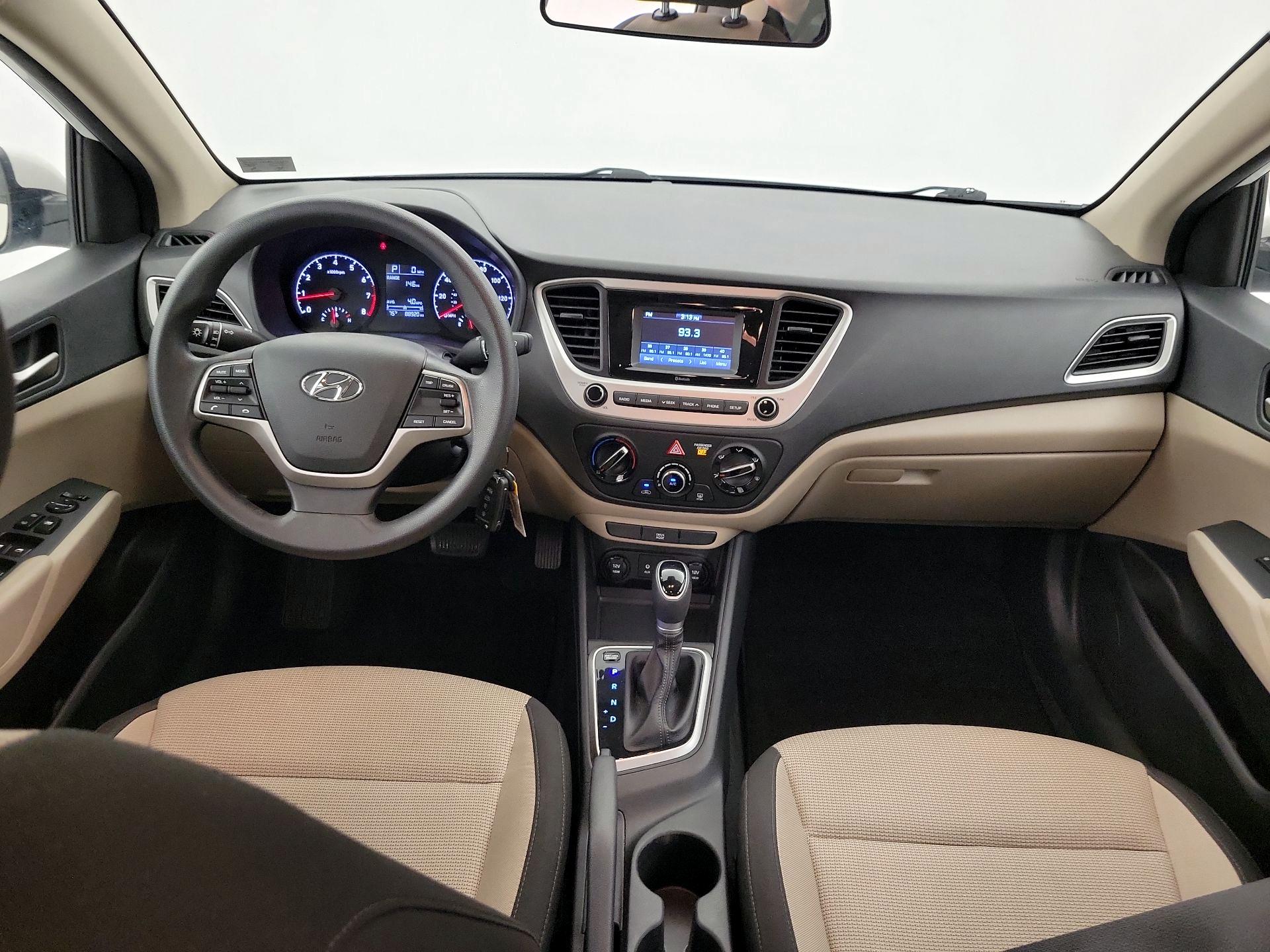 Thumbnail: 2022 Hyundai Accent - 9