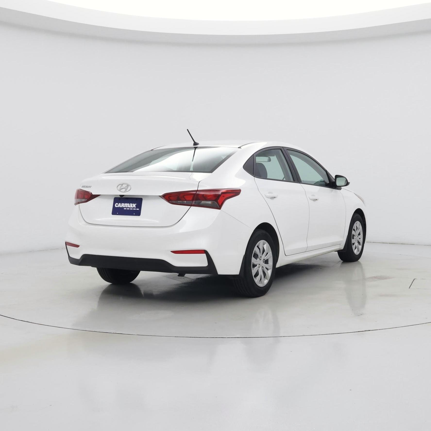 Thumbnail: 2022 Hyundai Accent - 8