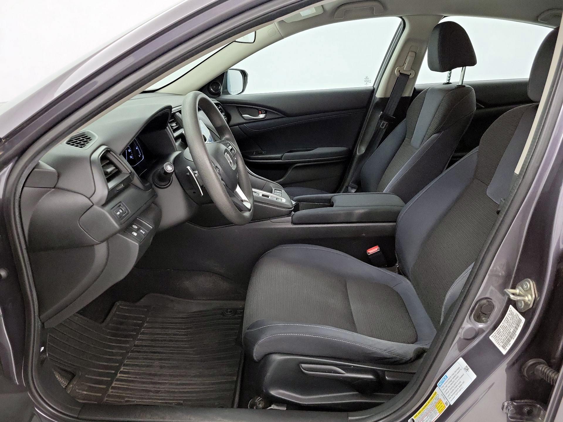 Thumbnail: 2019 Honda Insight - 11