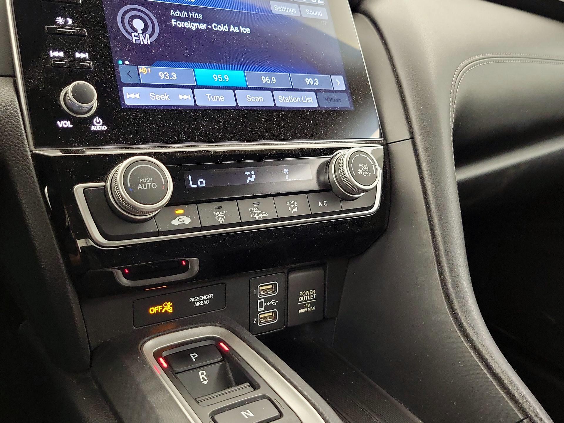 Thumbnail: 2019 Honda Insight - 16