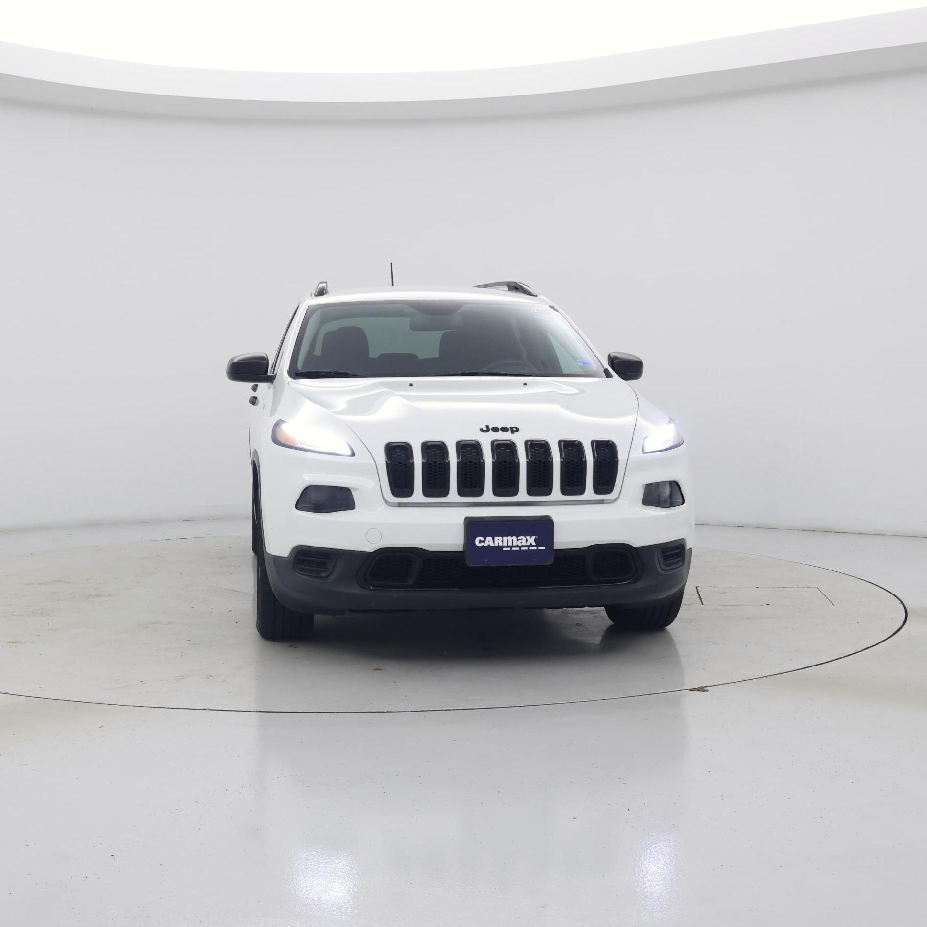Thumbnail: 2016 Jeep Cherokee - 5