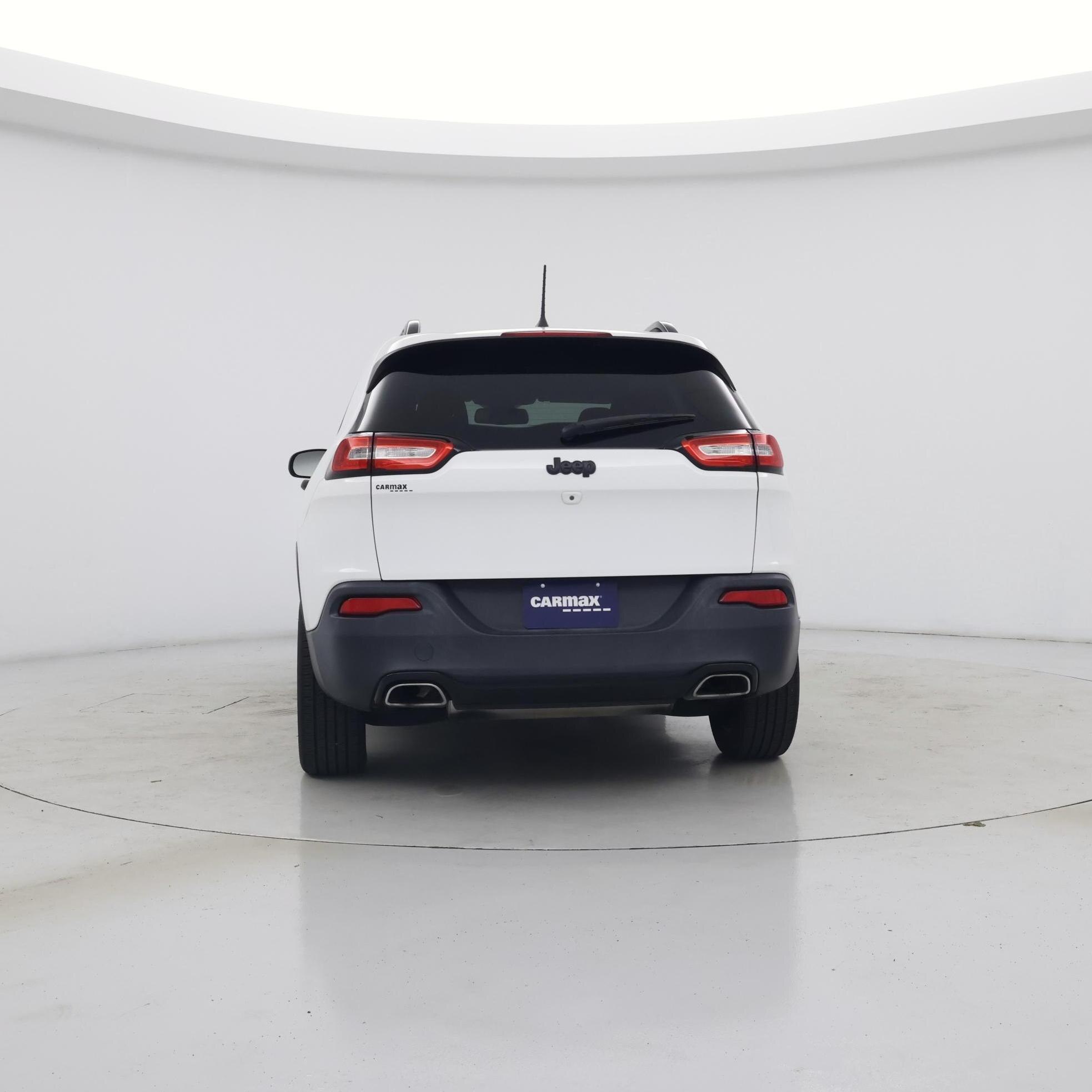 Thumbnail: 2016 Jeep Cherokee - 6
