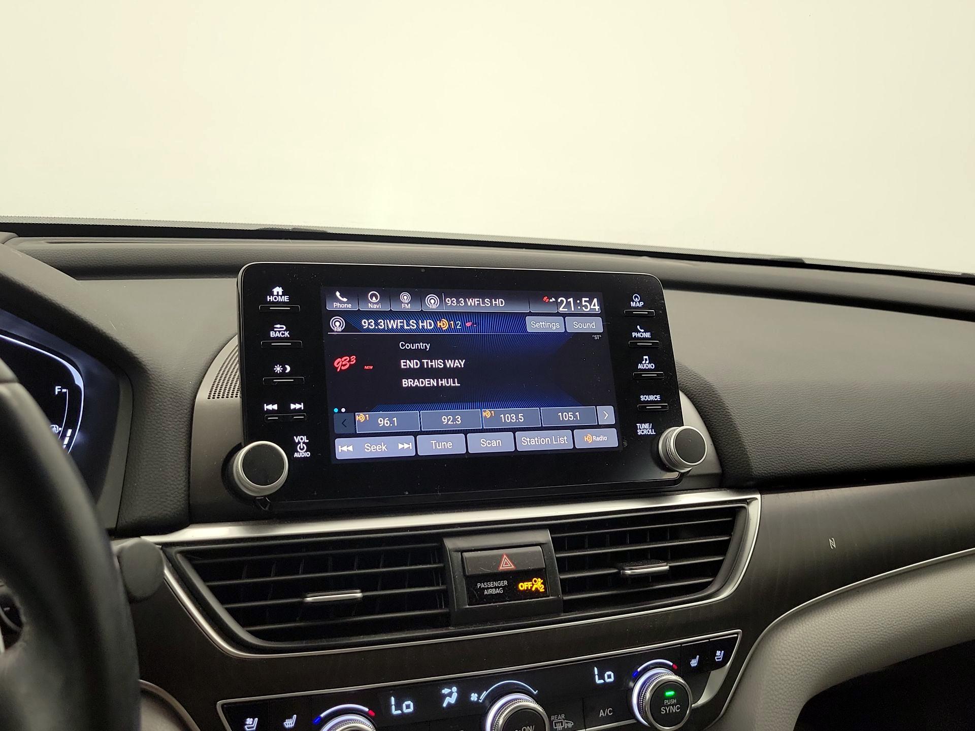 Thumbnail: 2018 Honda Accord - 16