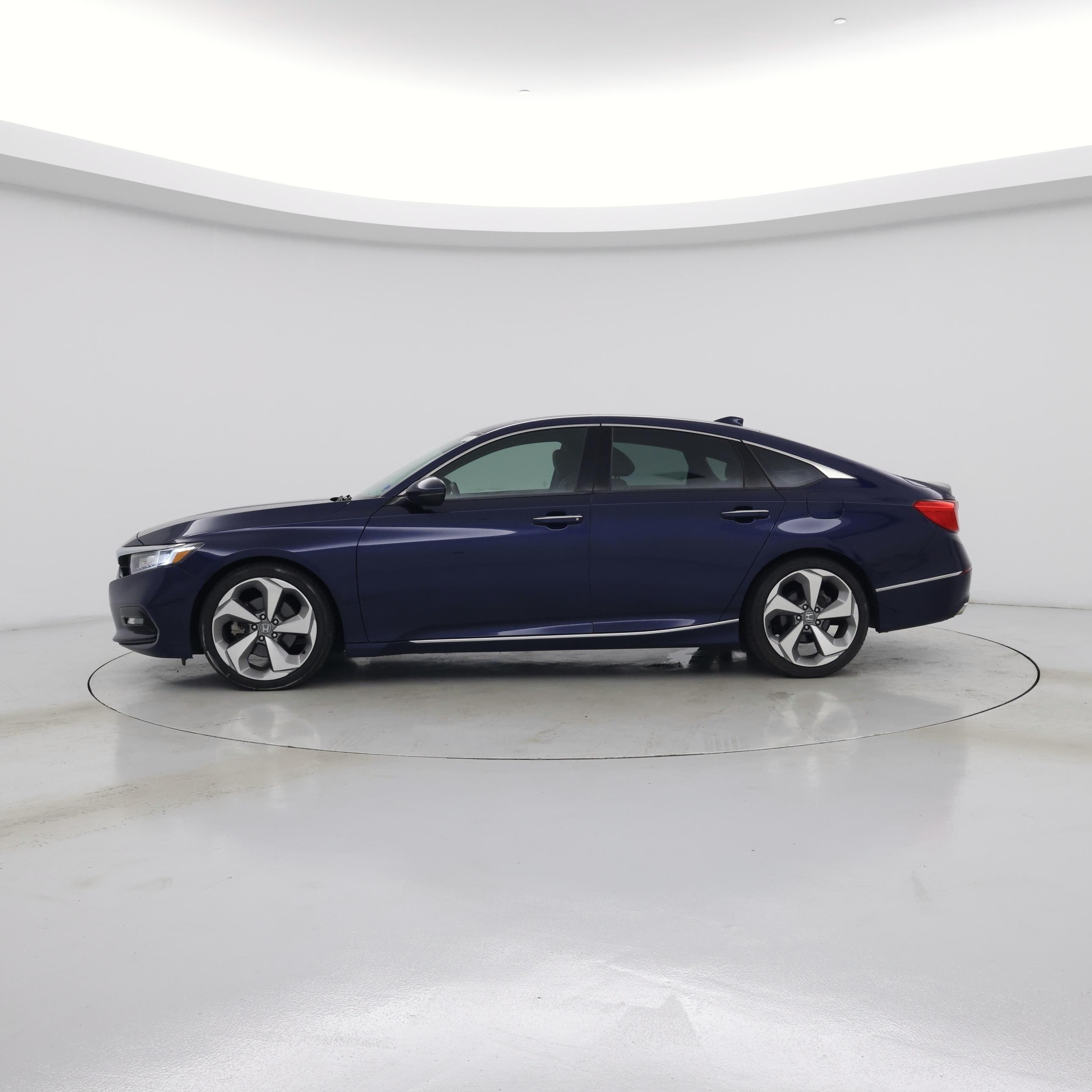 Thumbnail: 2018 Honda Accord - 3