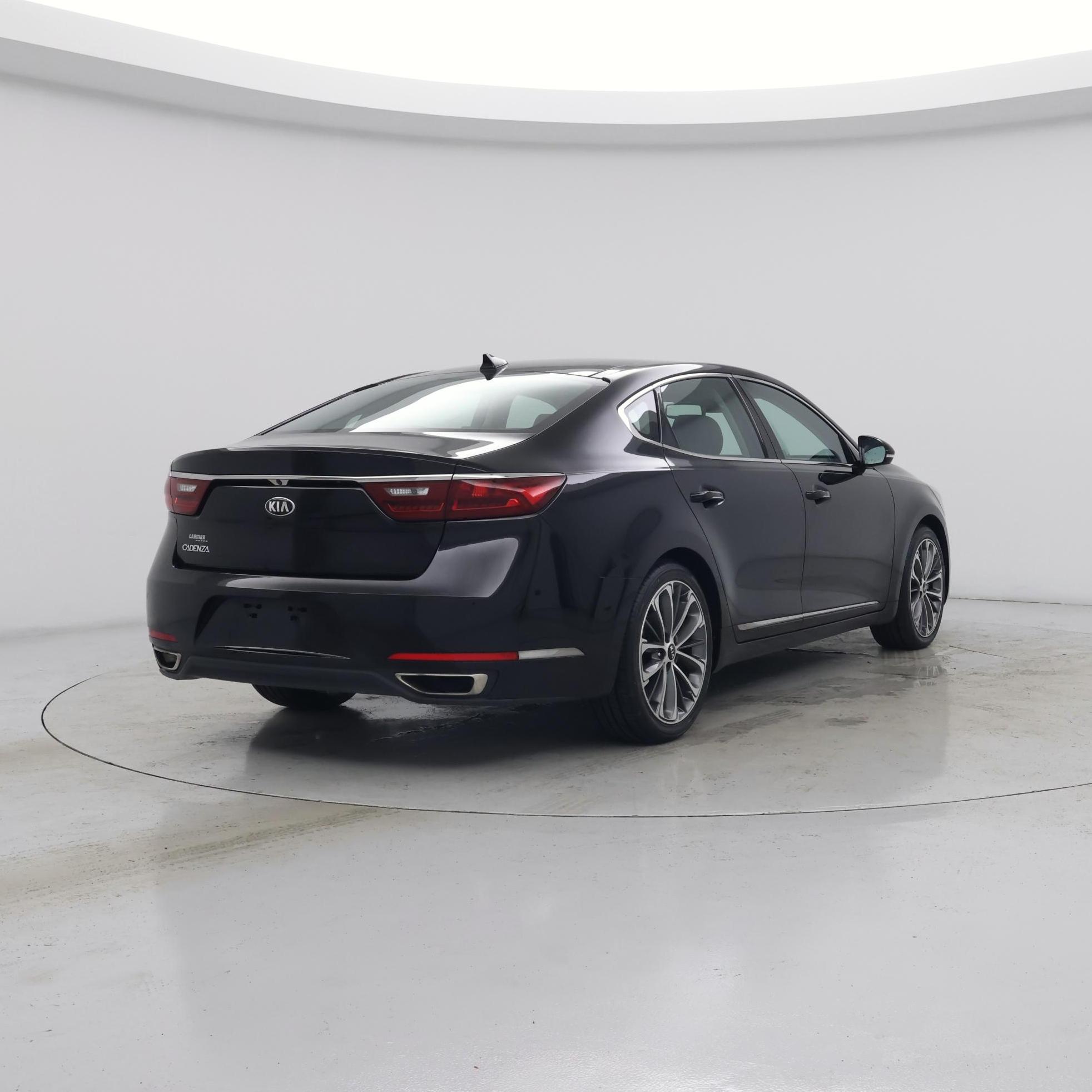 Thumbnail: 2019 Kia Cadenza - 8