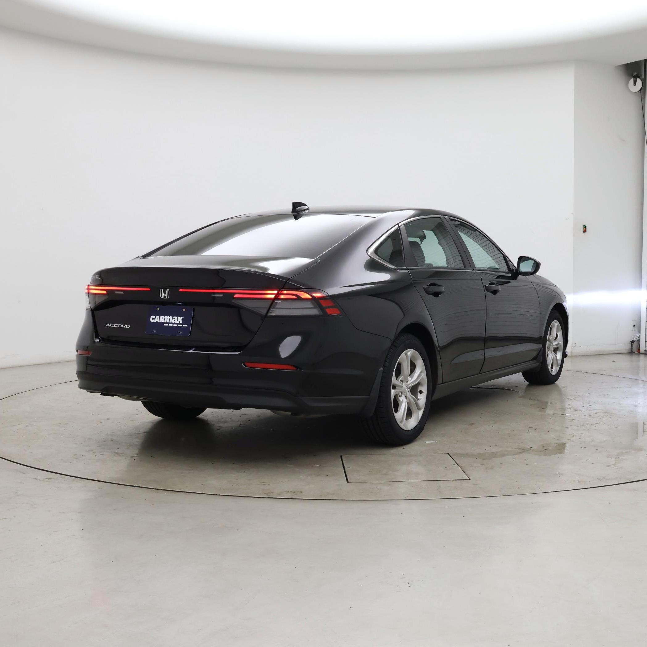 Thumbnail: 2023 Honda Accord - 8