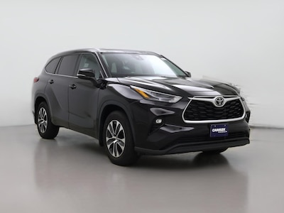 Black 2022 Toyota Highlander XLE