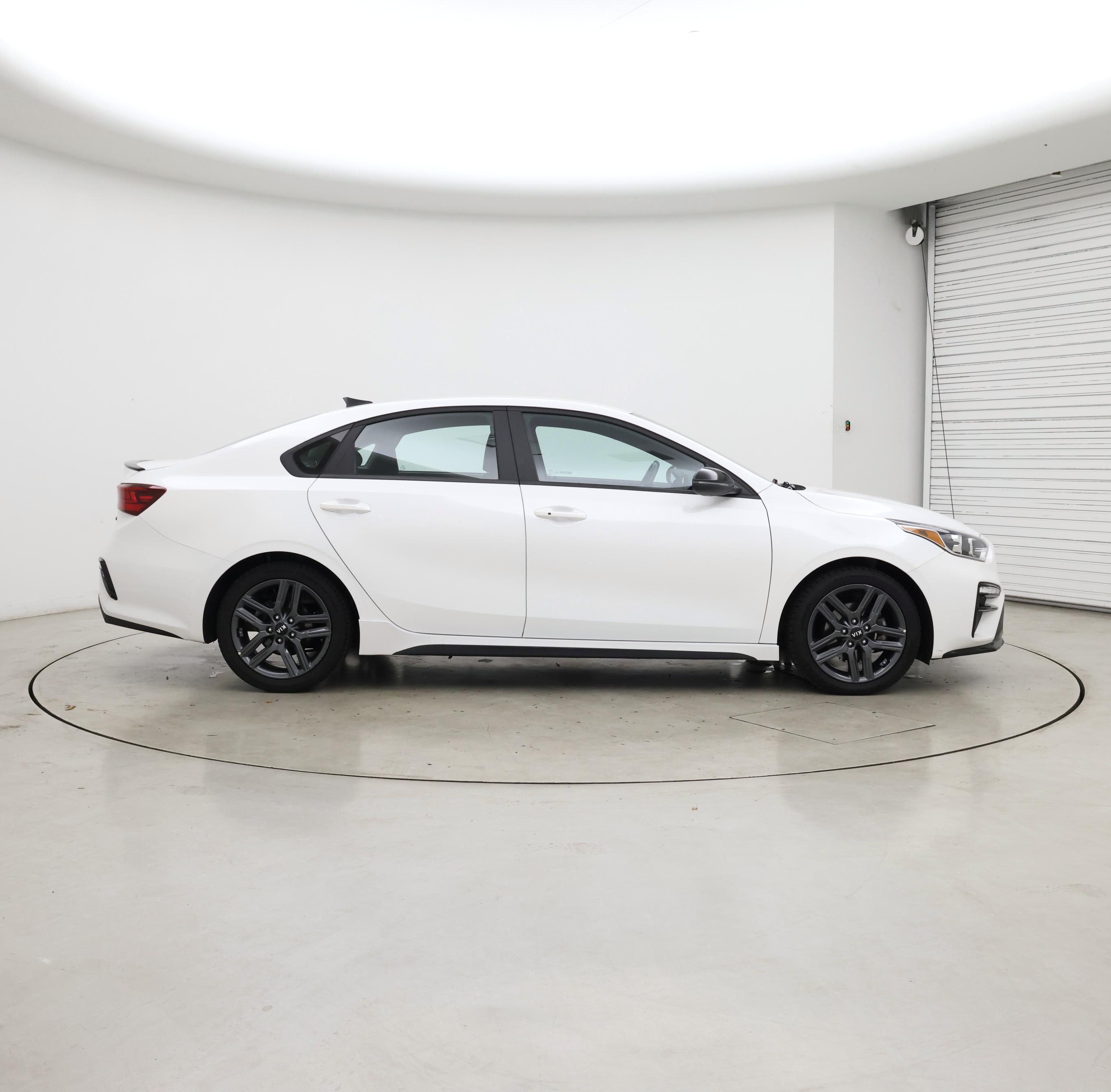 Thumbnail: 2021 Kia Forte - 7