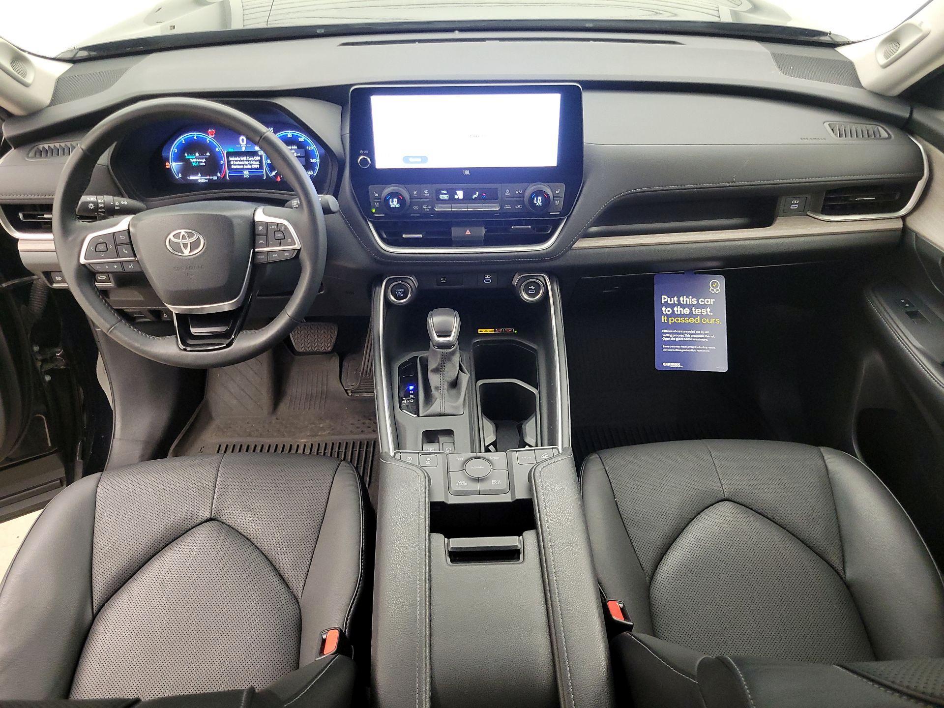 Thumbnail: 2024 Toyota Grand Highlander - 9