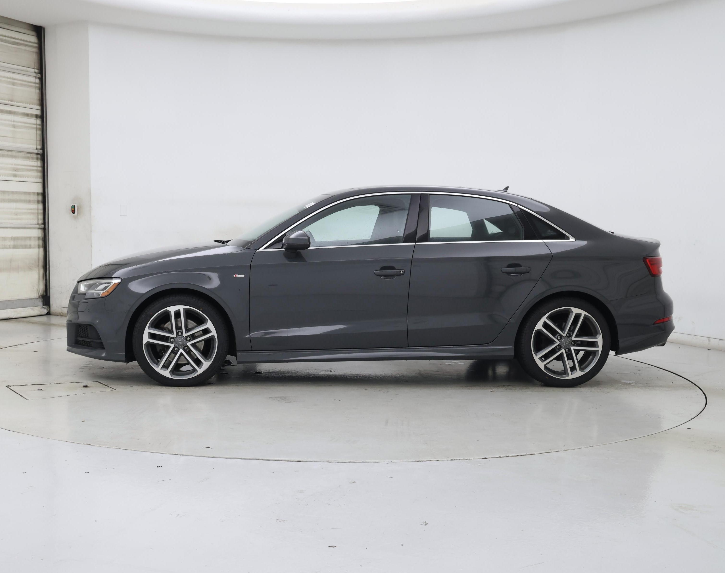 Thumbnail: 2017 Audi A3 - 3