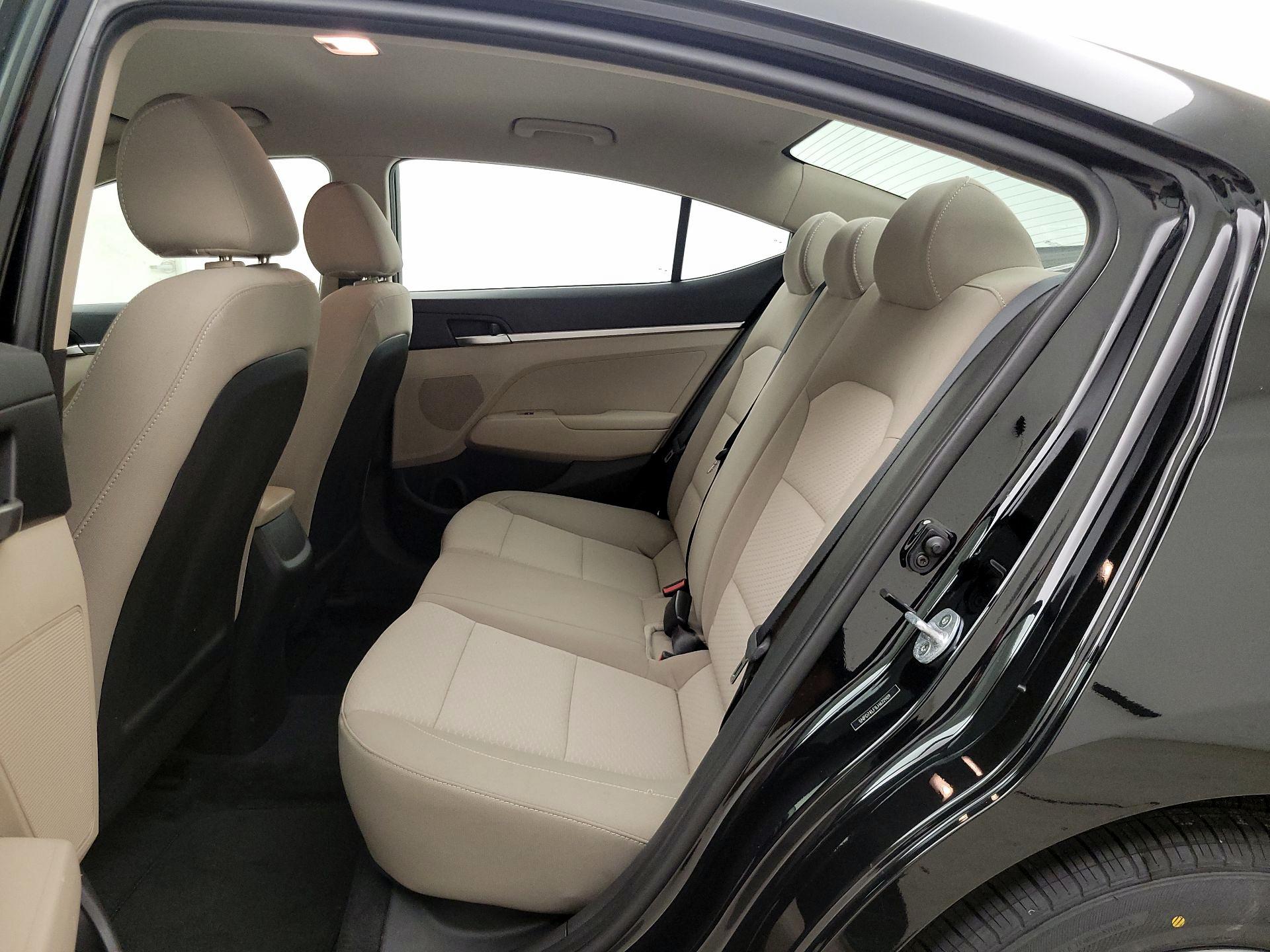 Thumbnail: 2020 Hyundai Elantra - 19