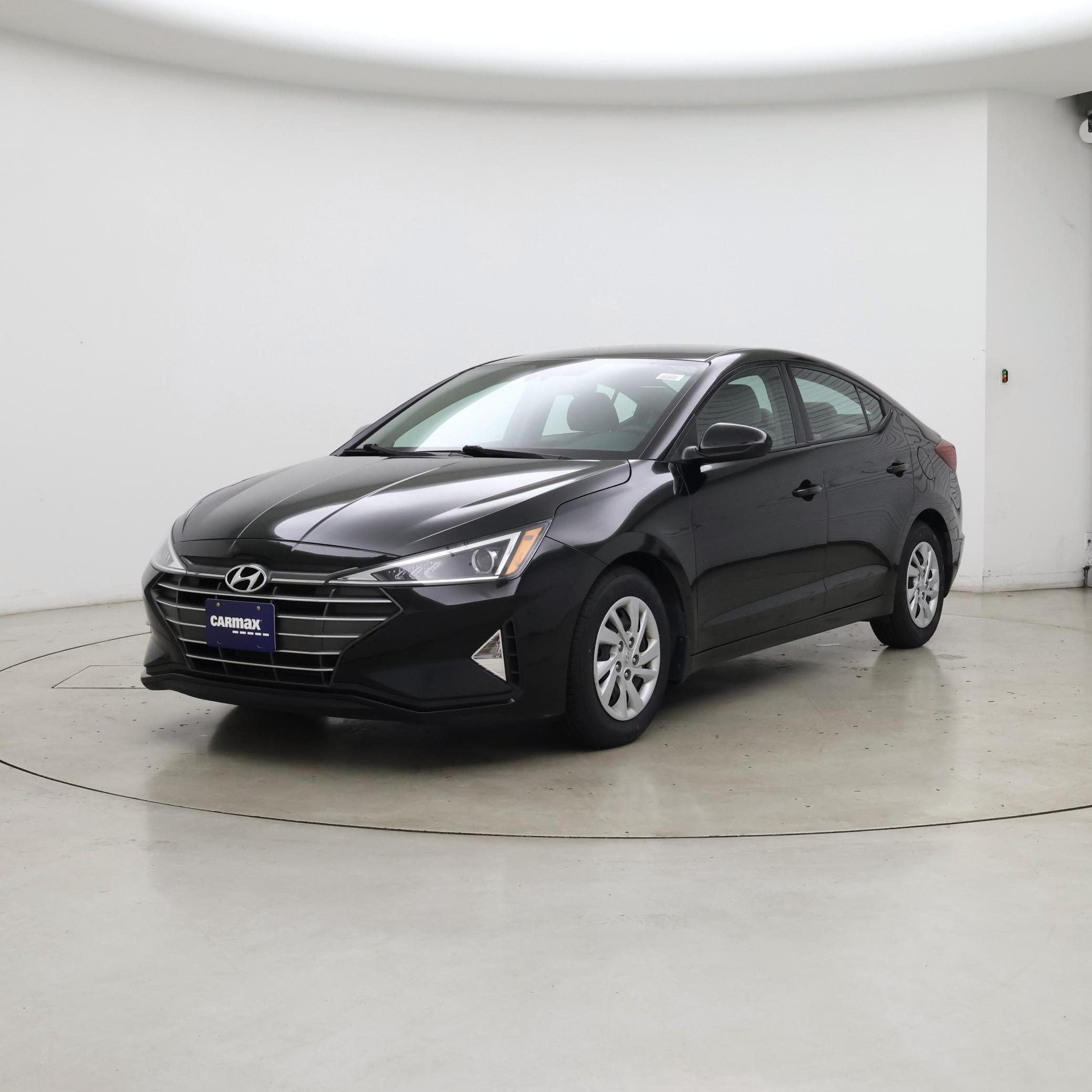 Thumbnail: 2020 Hyundai Elantra - 4