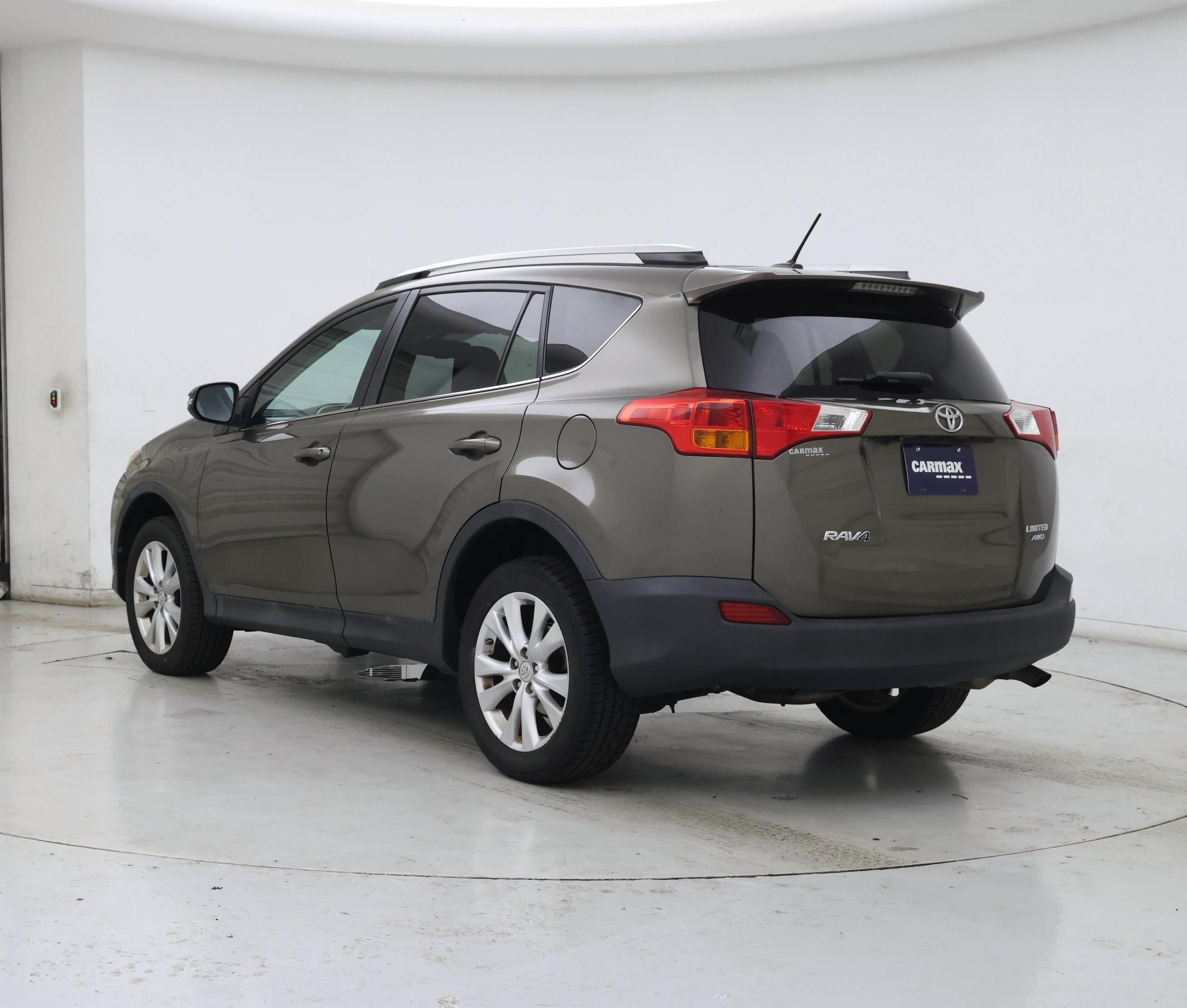 Thumbnail: 2014 Toyota RAV4 - 2