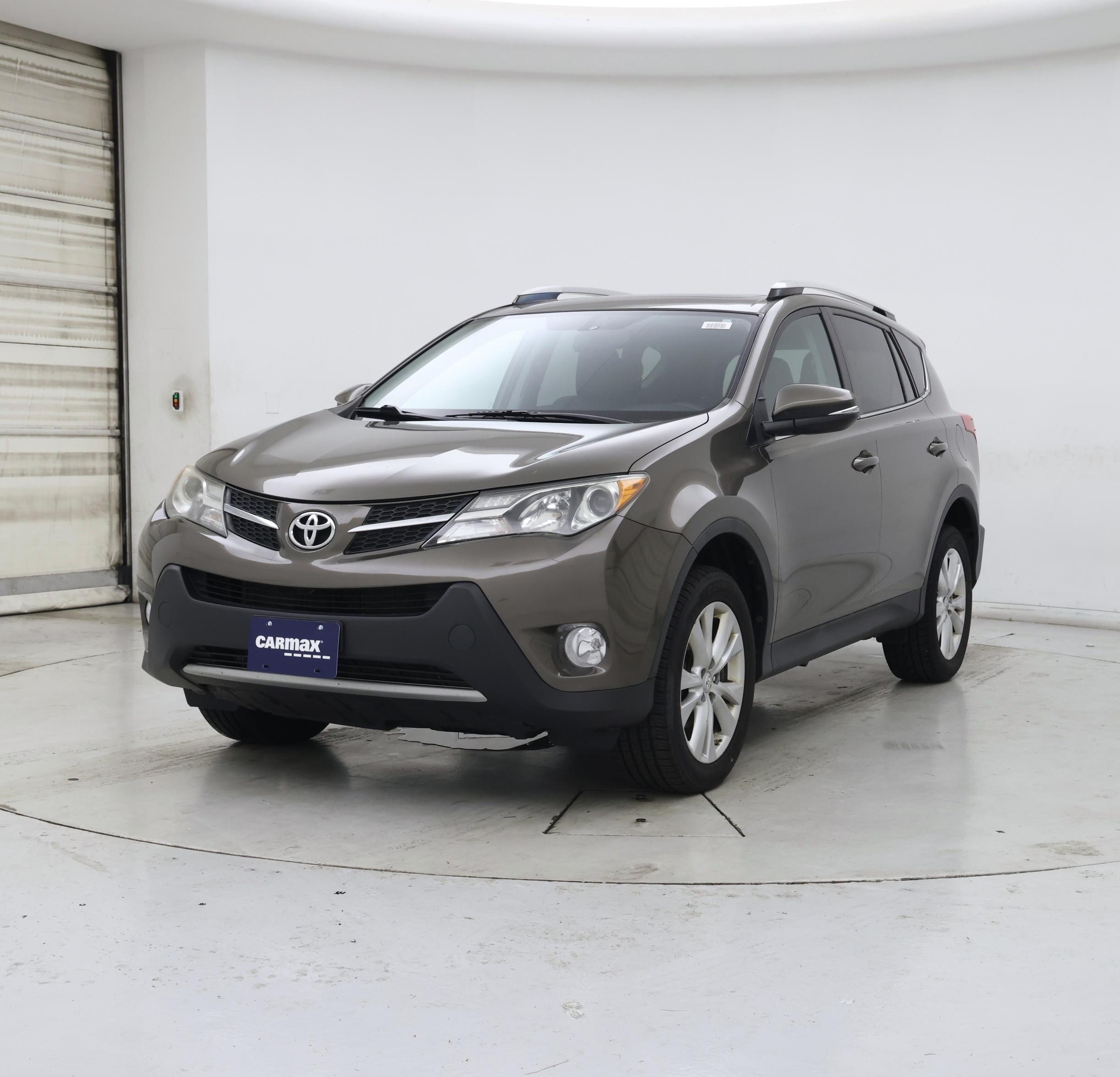 Thumbnail: 2014 Toyota RAV4 - 4