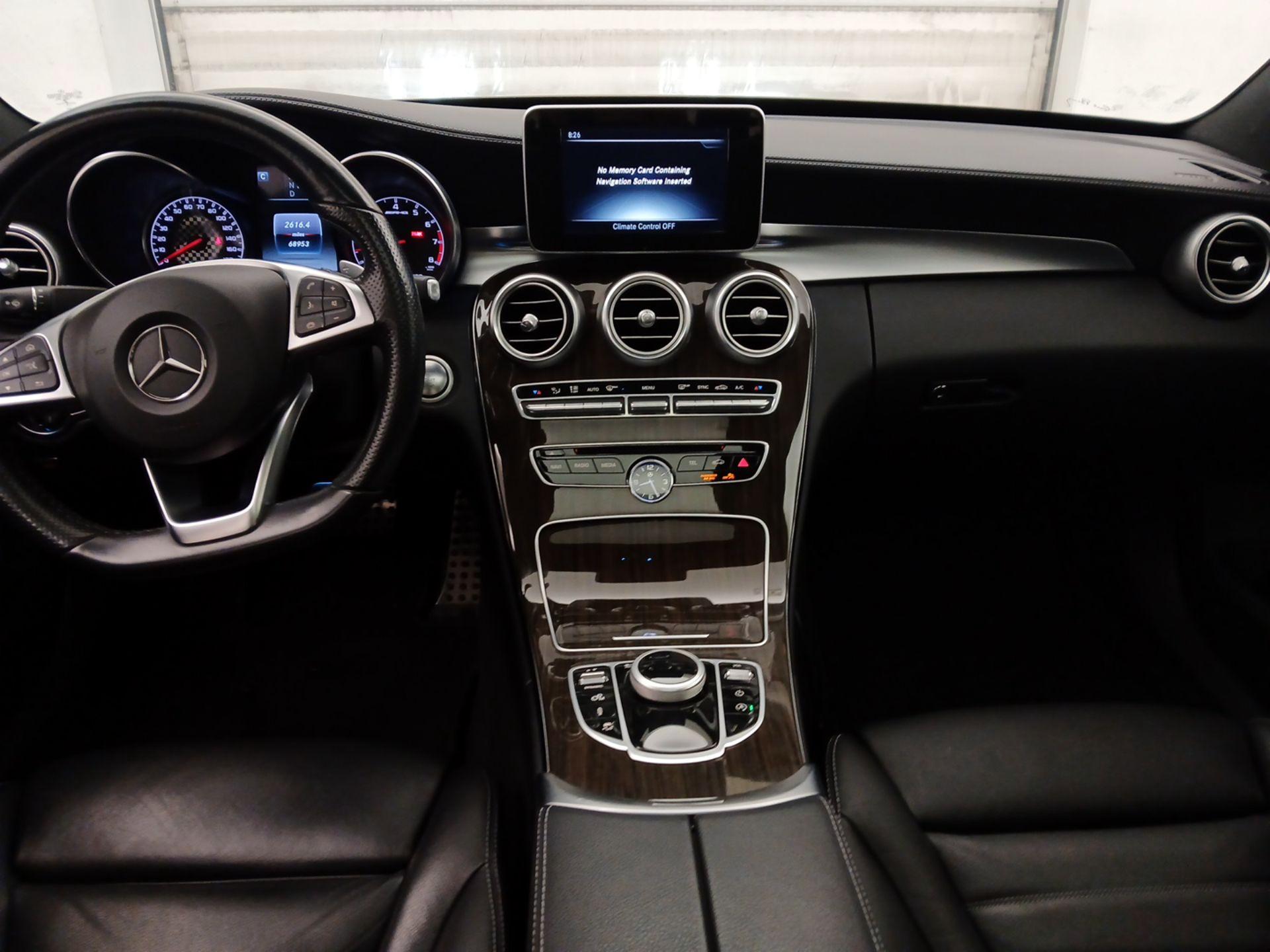 Thumbnail: 2017 Mercedes-Benz C-Class - 9
