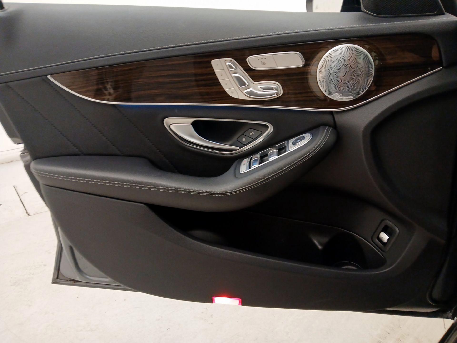 Thumbnail: 2017 Mercedes-Benz C-Class - 12