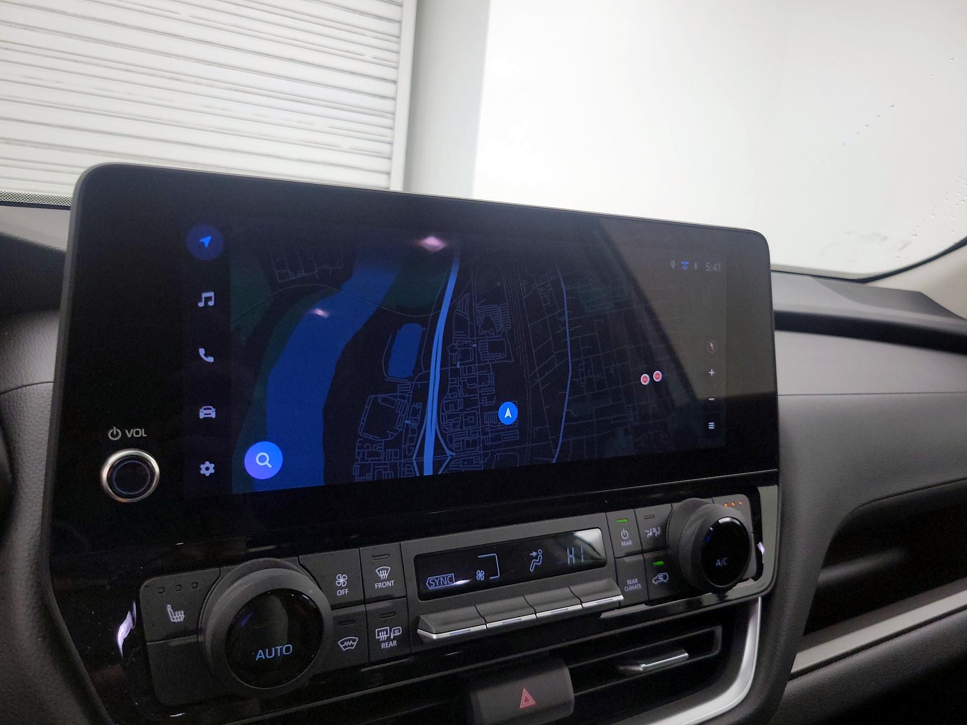 Thumbnail: 2025 Toyota Grand Highlander - 14