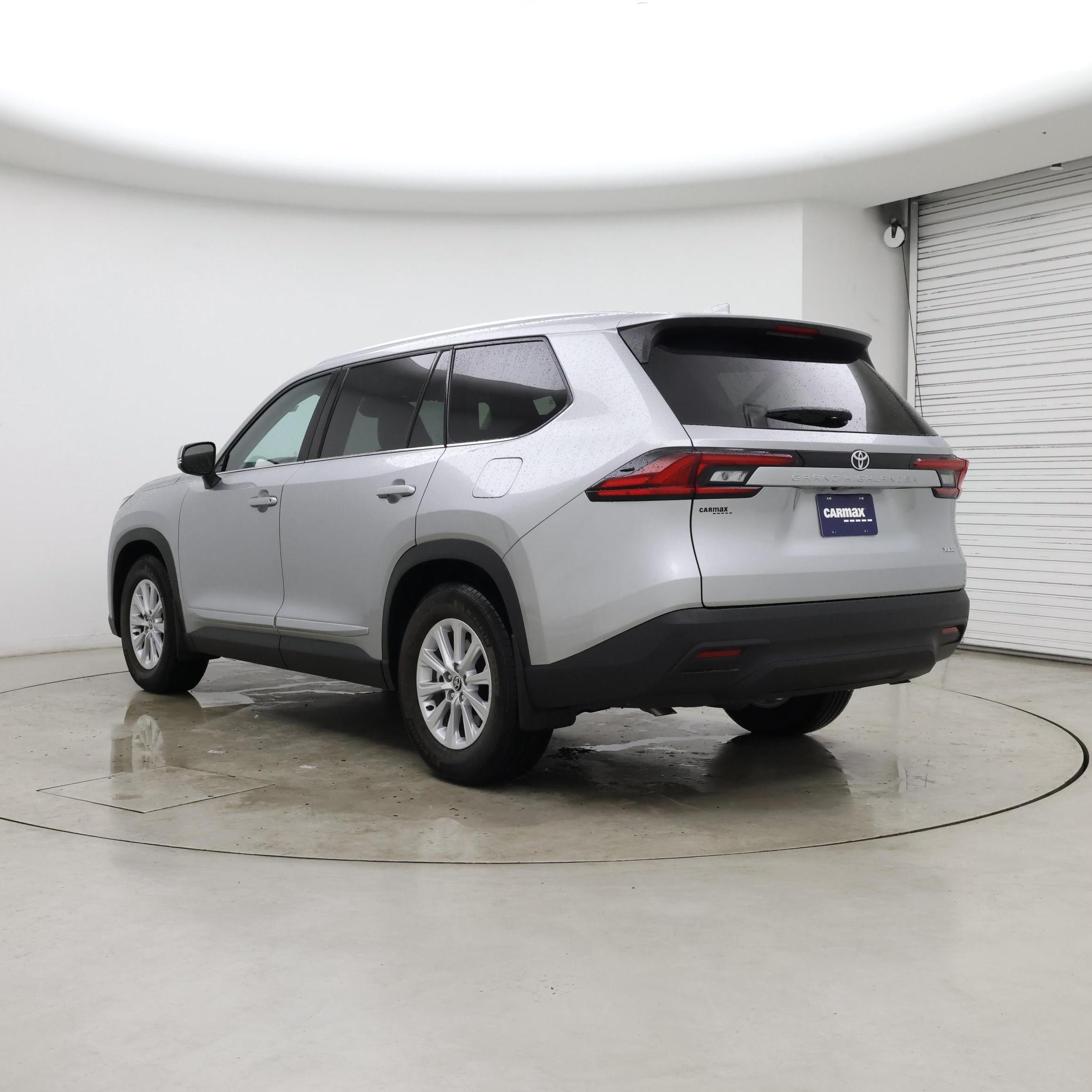Thumbnail: 2025 Toyota Grand Highlander - 2